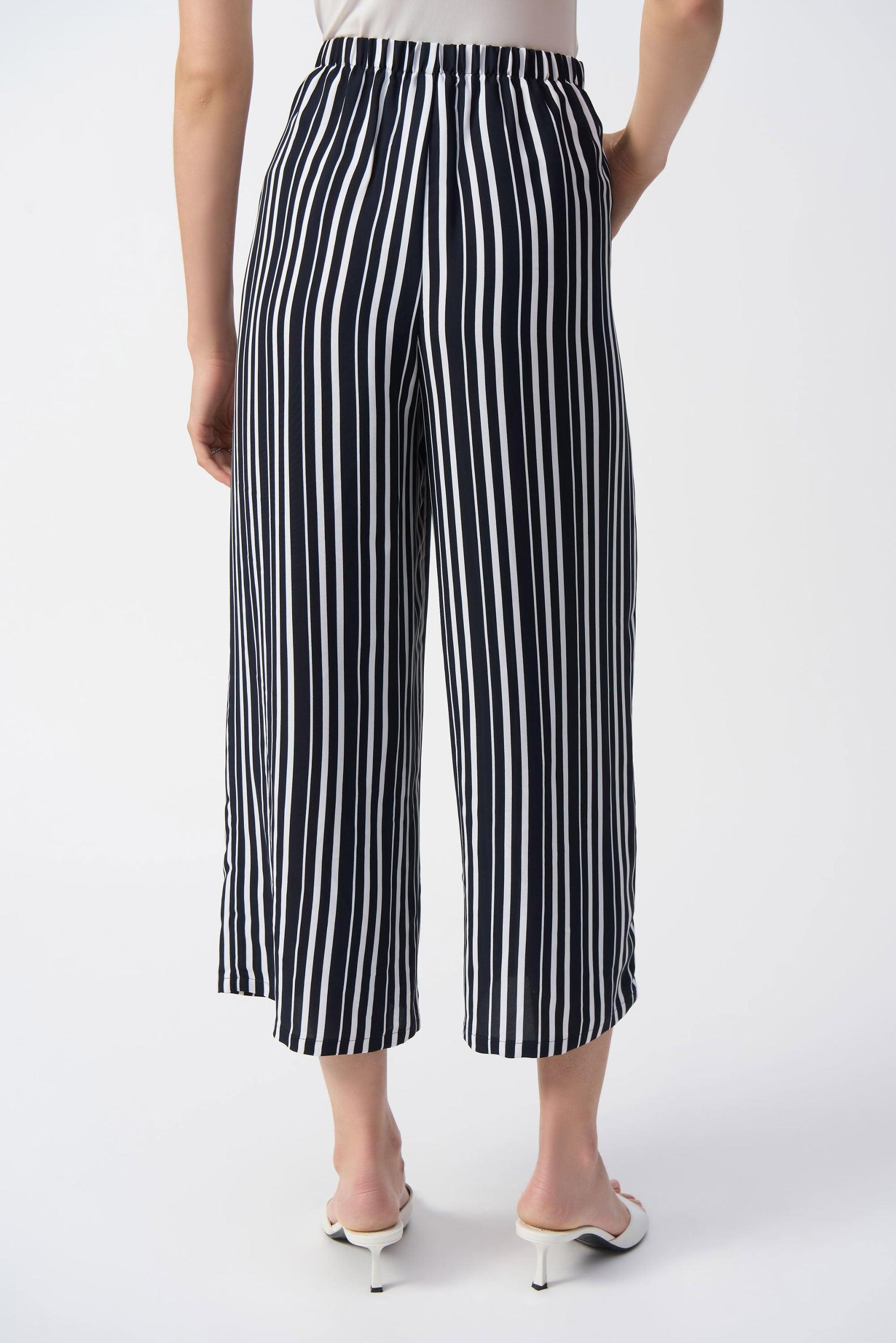 Woven Stripe Print Culotte Pants- Midnight Blue/Vanilla Product Image