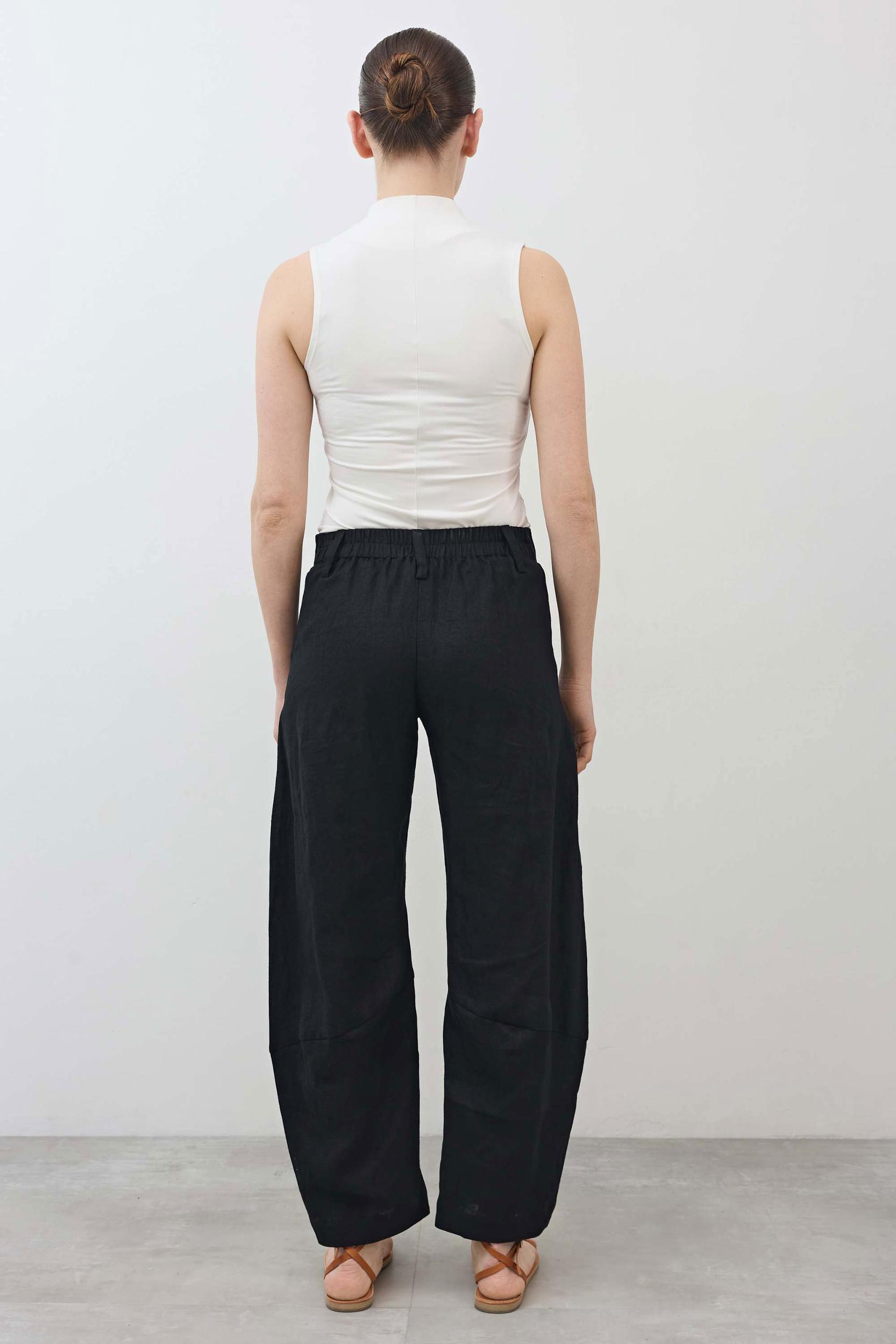 The Uptown Loose Linen Pants Product Image