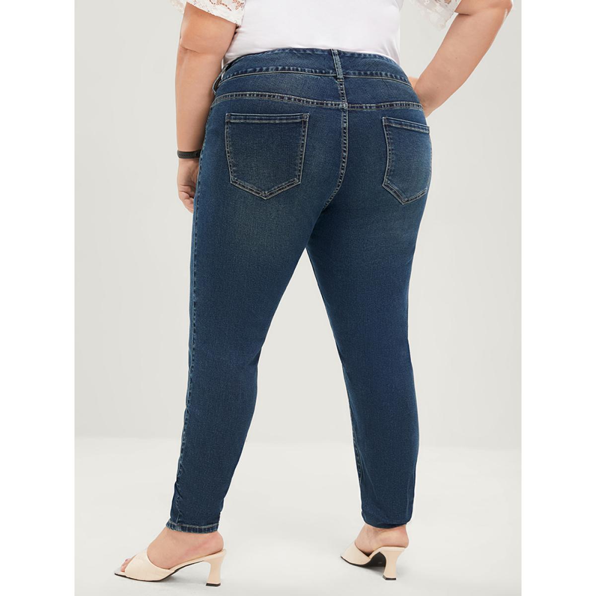 Plus Size Skinny Very Stretchy Mid Rise Dark Wash Sculpt Waist Jeans Women DarkBlue Casual Plain Tummy control High stretch Pocket Jeans BloomChic 24/3X Product Image