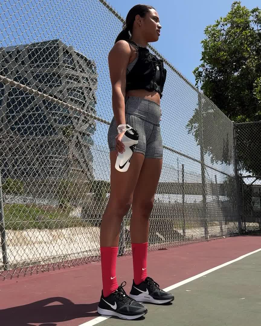 Nike Women's Structure 25 Road Running Shoes Product Image