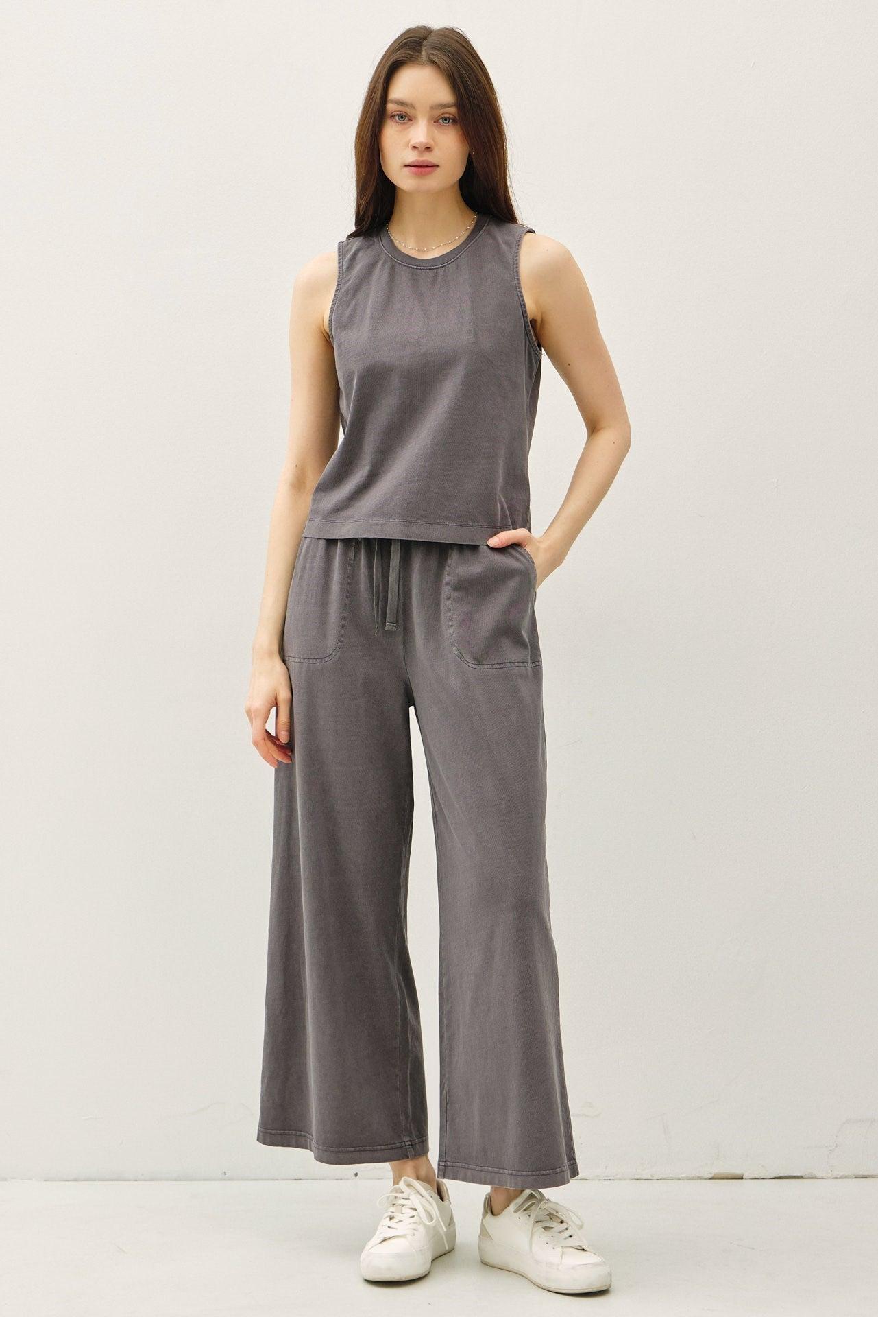 UB BASICS: WASHED & CROPPED TANK Product Image