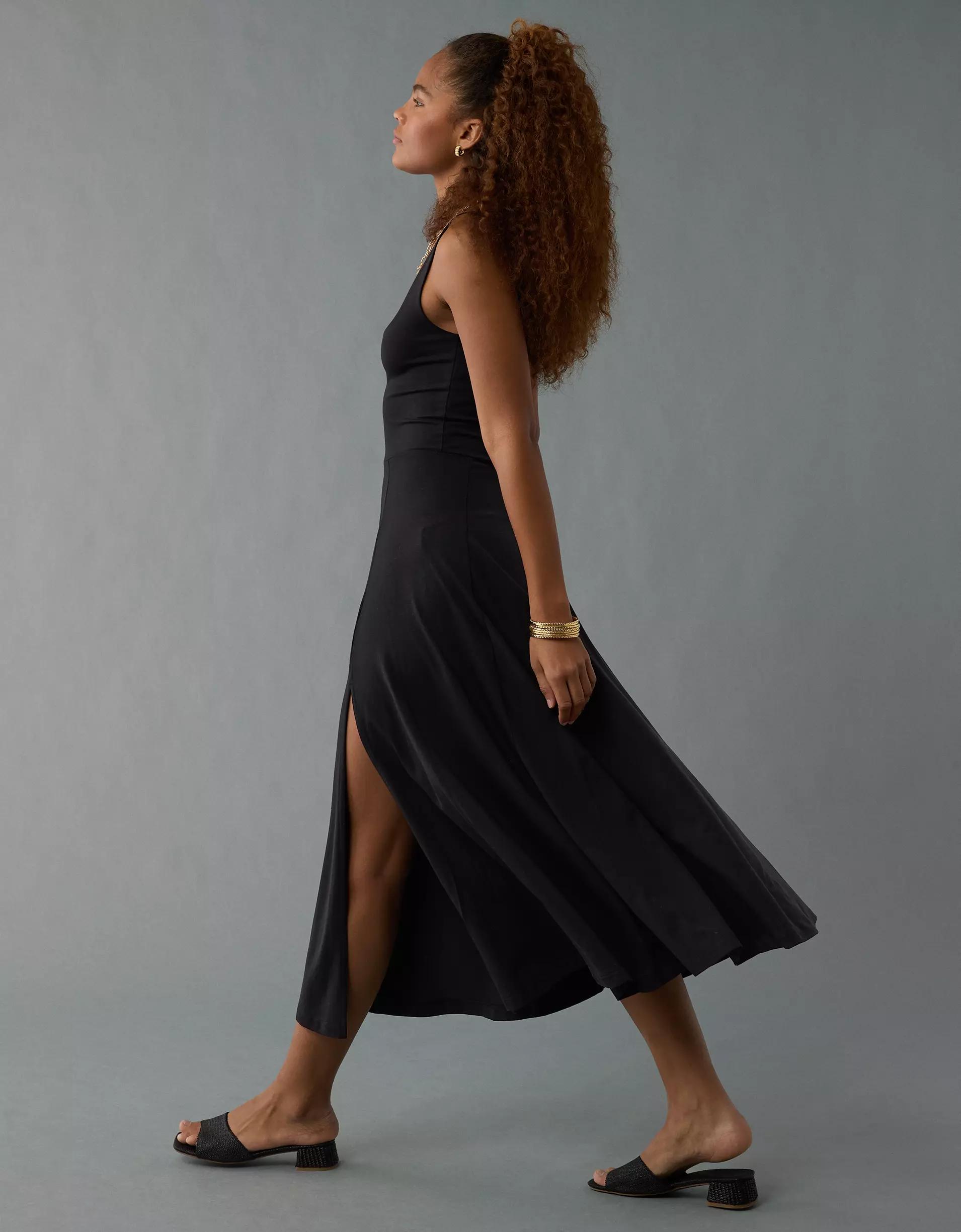 AE Scoop Neck Midi Dress Product Image