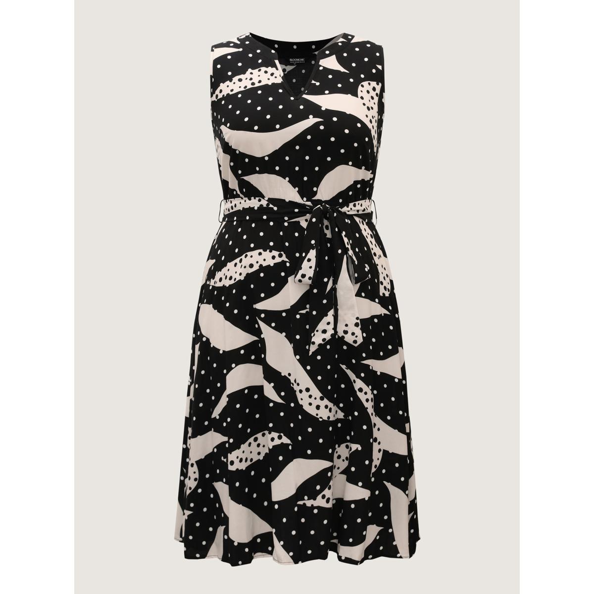 Plus Size Geometric Print Pleated Midi Dress BlackFlower Women Flat collar Sleeveless Curvy BloomChic 18-20/2X Product Image