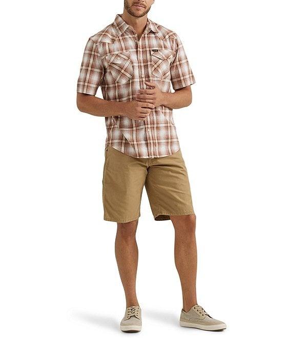 Wrangler® Free To Stretch™ 10 1/2#double; Inseam Carpenter Shorts Product Image