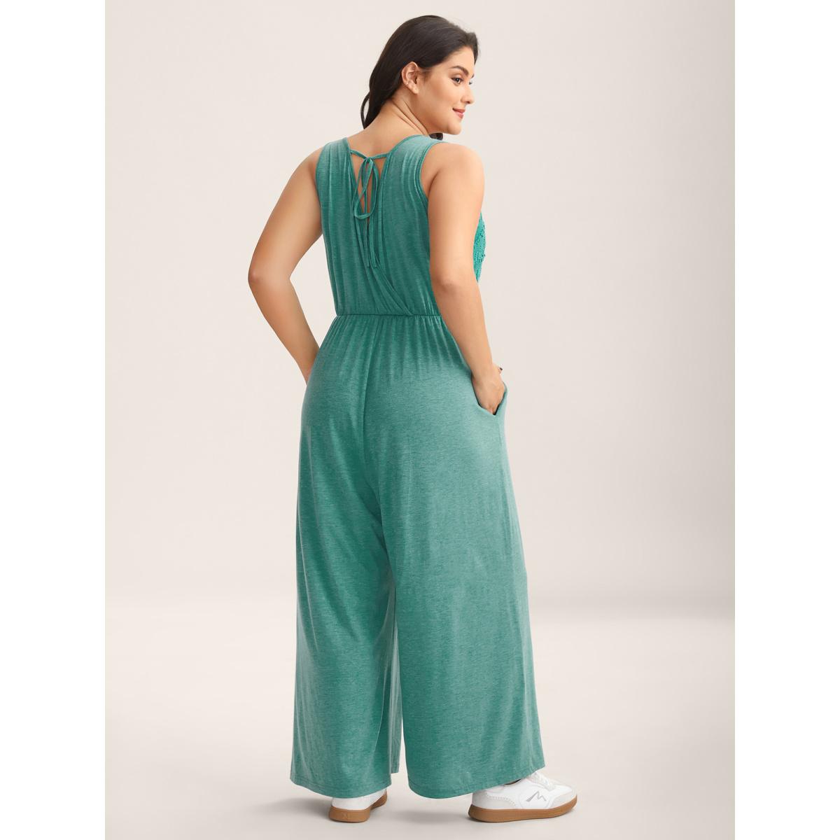Plus Size Emerald Textured Bodice Spliced Pockets Jumpsuit Women Sleeveless Square Neck Casual Loose Jumpsuits BloomChic 10/M Product Image