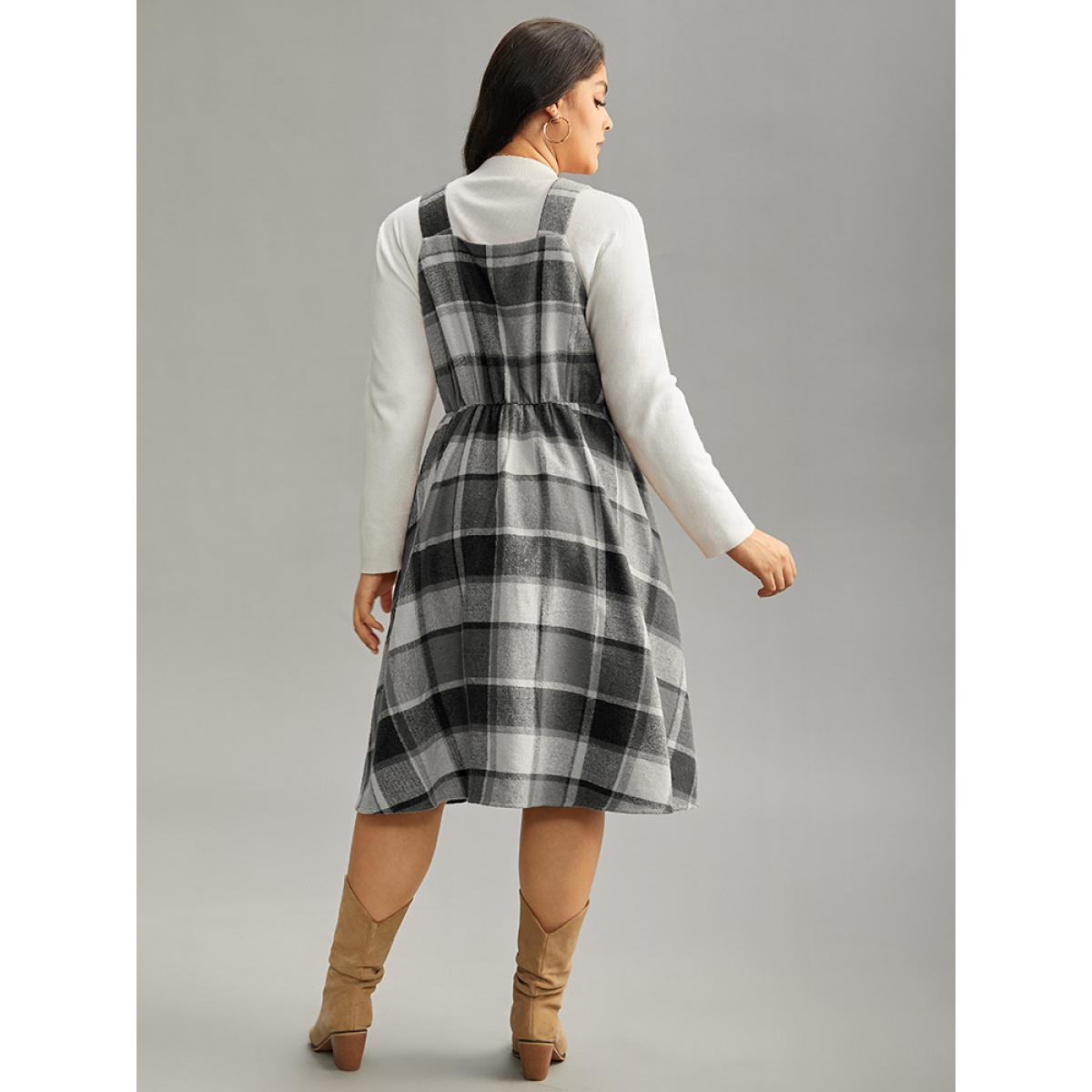 Plus Size Plaid Elastic Waist Button Detail Adjustable Straps Dress Black Women Casual Adjustable Straps Spaghetti Strap Sleeveless Curvy Midi Dress BloomChic 14-16/1X Product Image