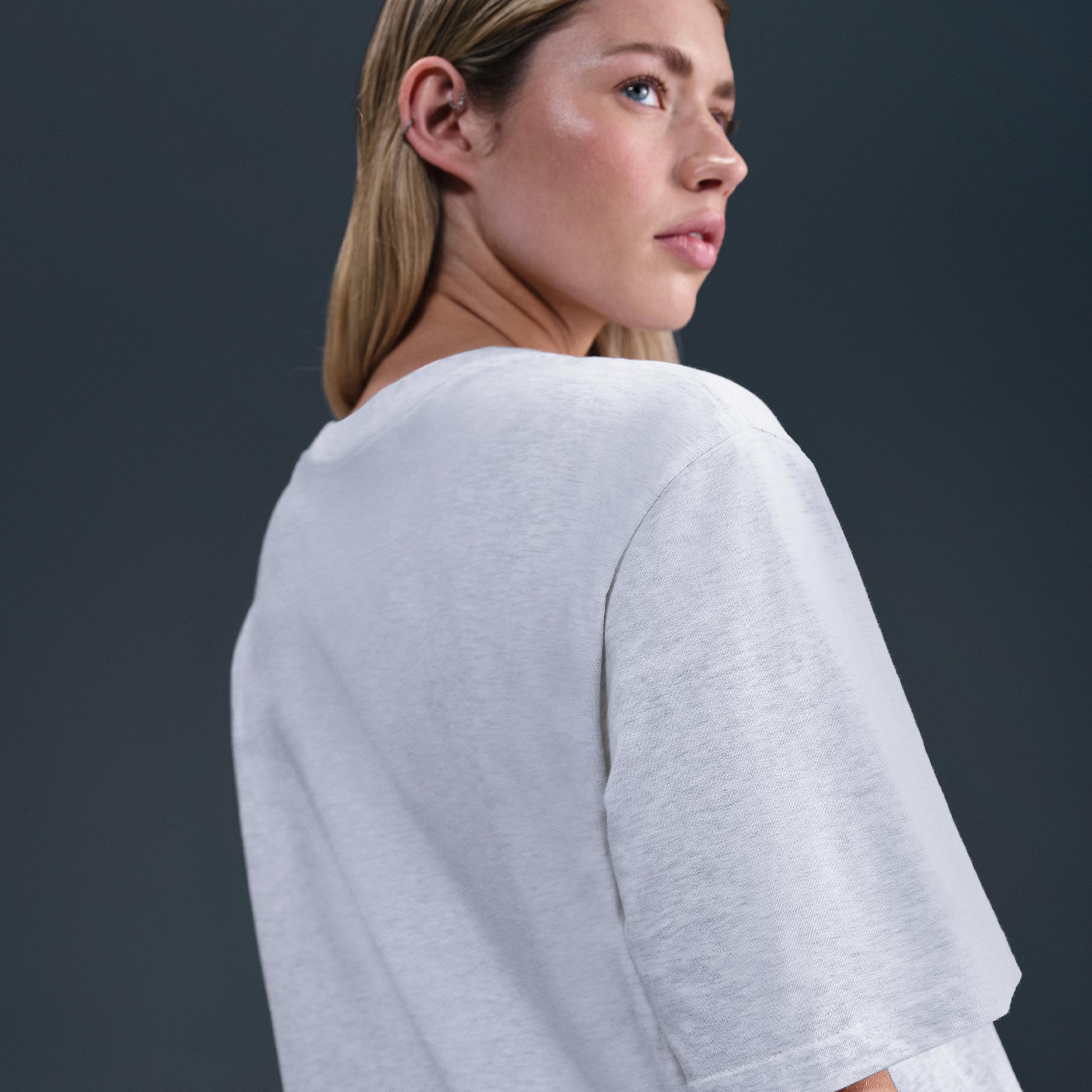 Womens Nike Sportswear Essential Graphic T-Shirt | IB8925-051 Product Image