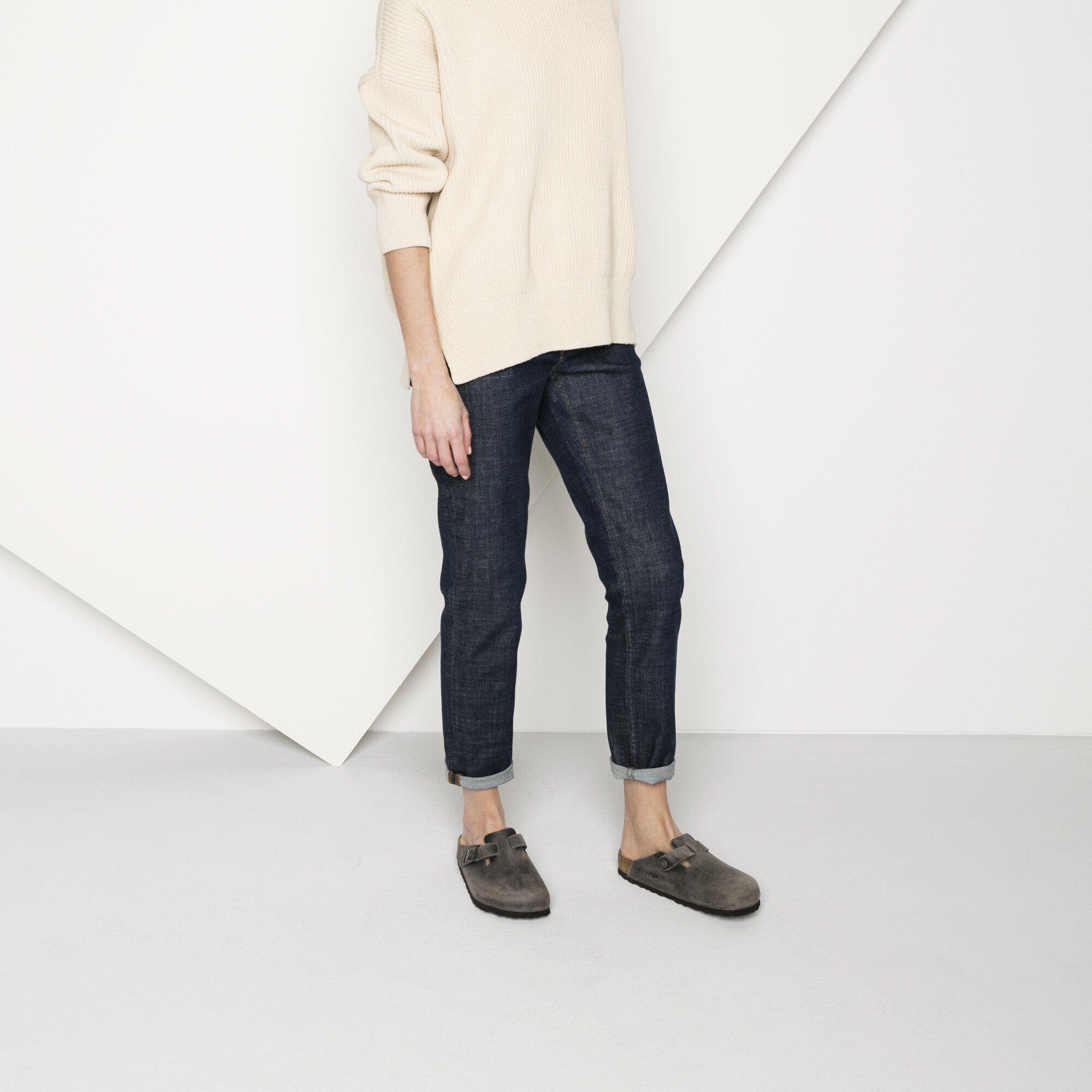 Boston Soft Footbed Waxy Leather Product Image