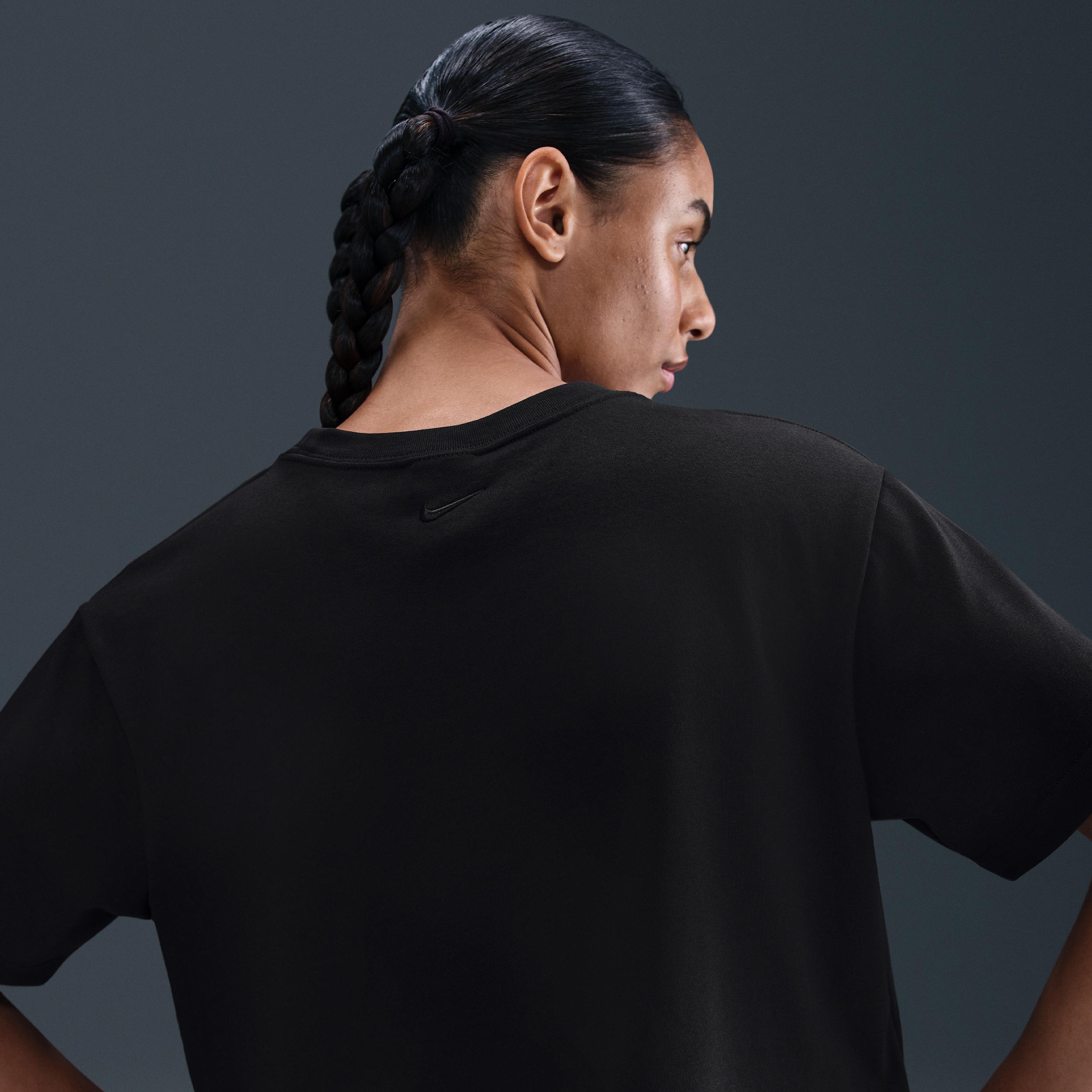 Nike Womens Kobe Dri-FIT Cropped Basketball T-Shirt | IM0367-010 Product Image