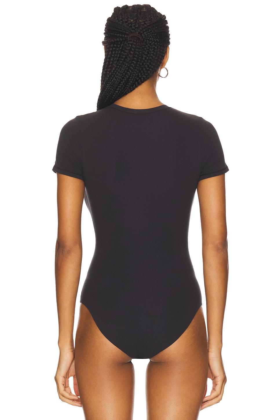 Fits Everybody T-Shirt Bodysuit SKIMS Product Image