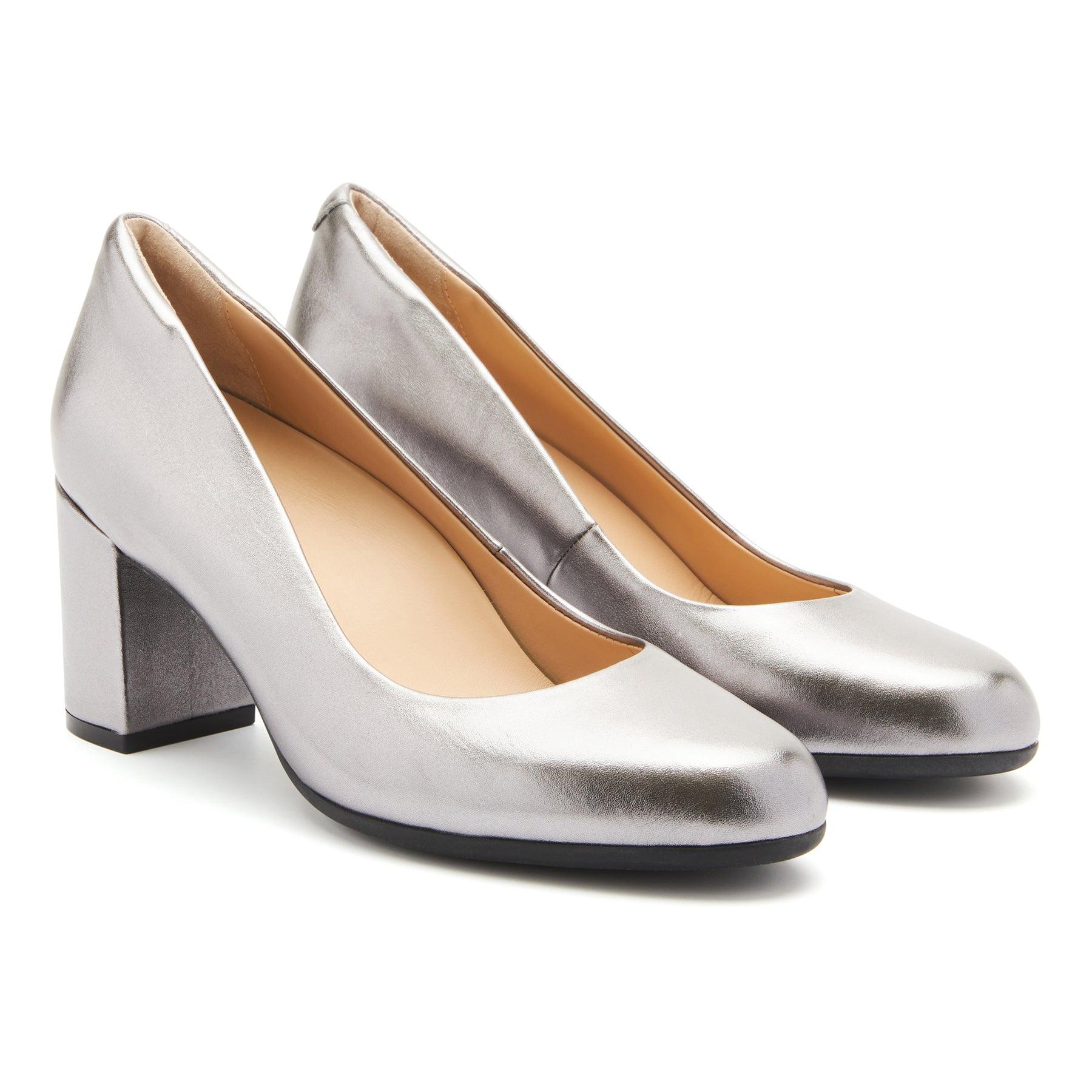 Tempo Pump Metatarsal Female Product Image