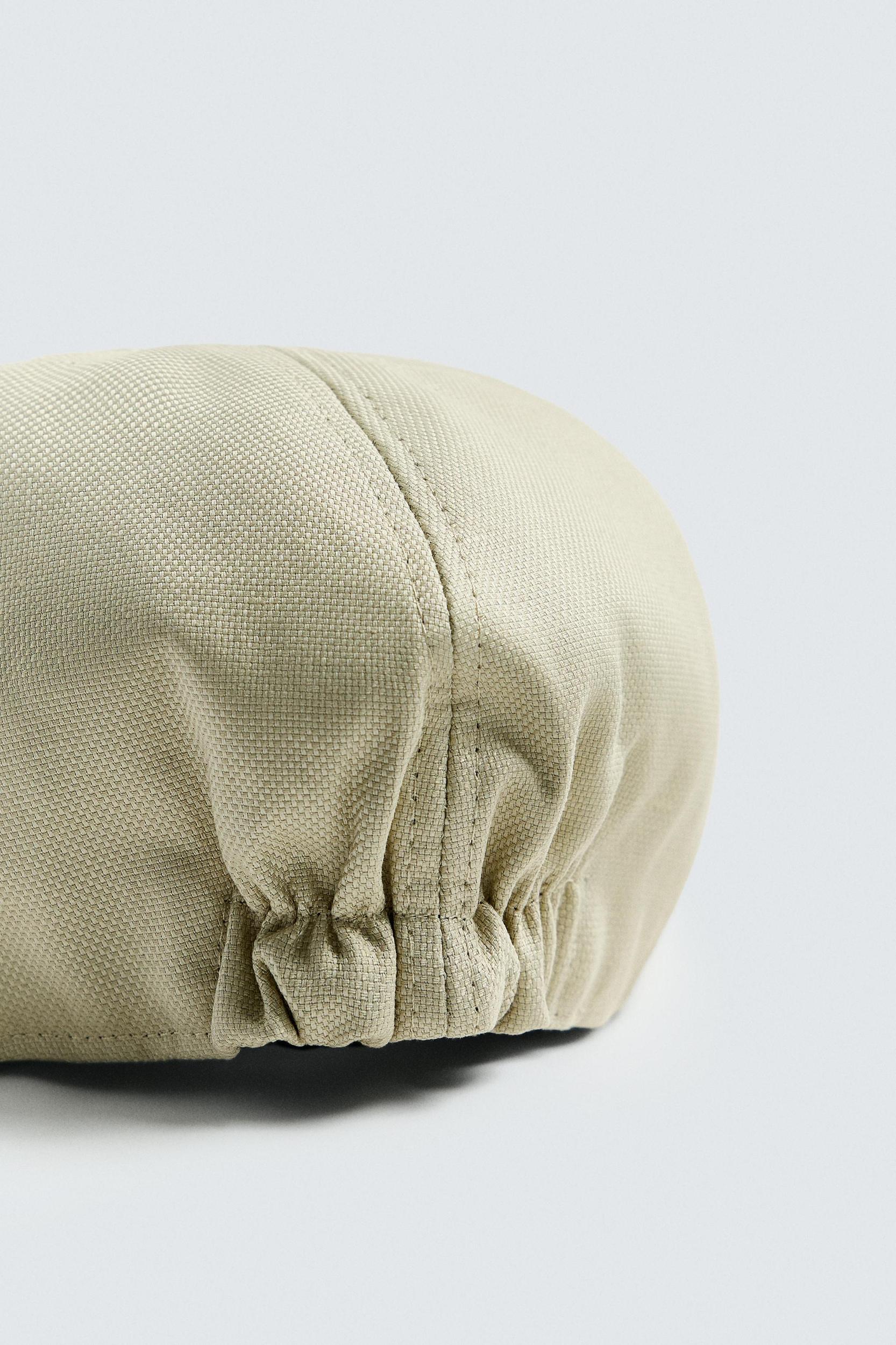 TEXTURED BERET Product Image