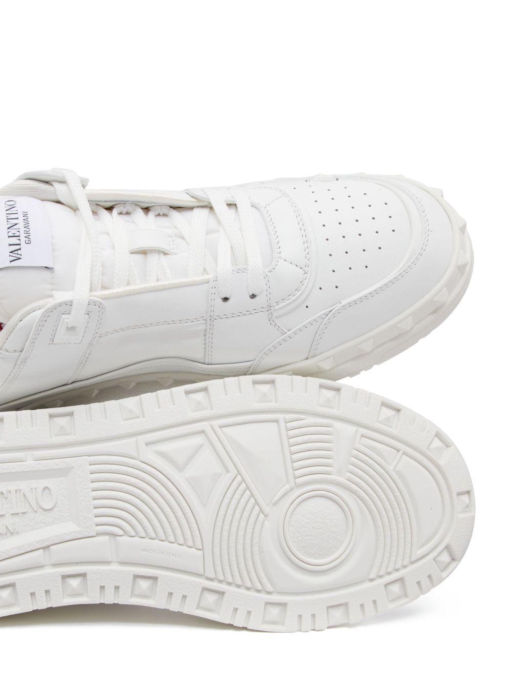 Freedots low-top leather sneakers Product Image