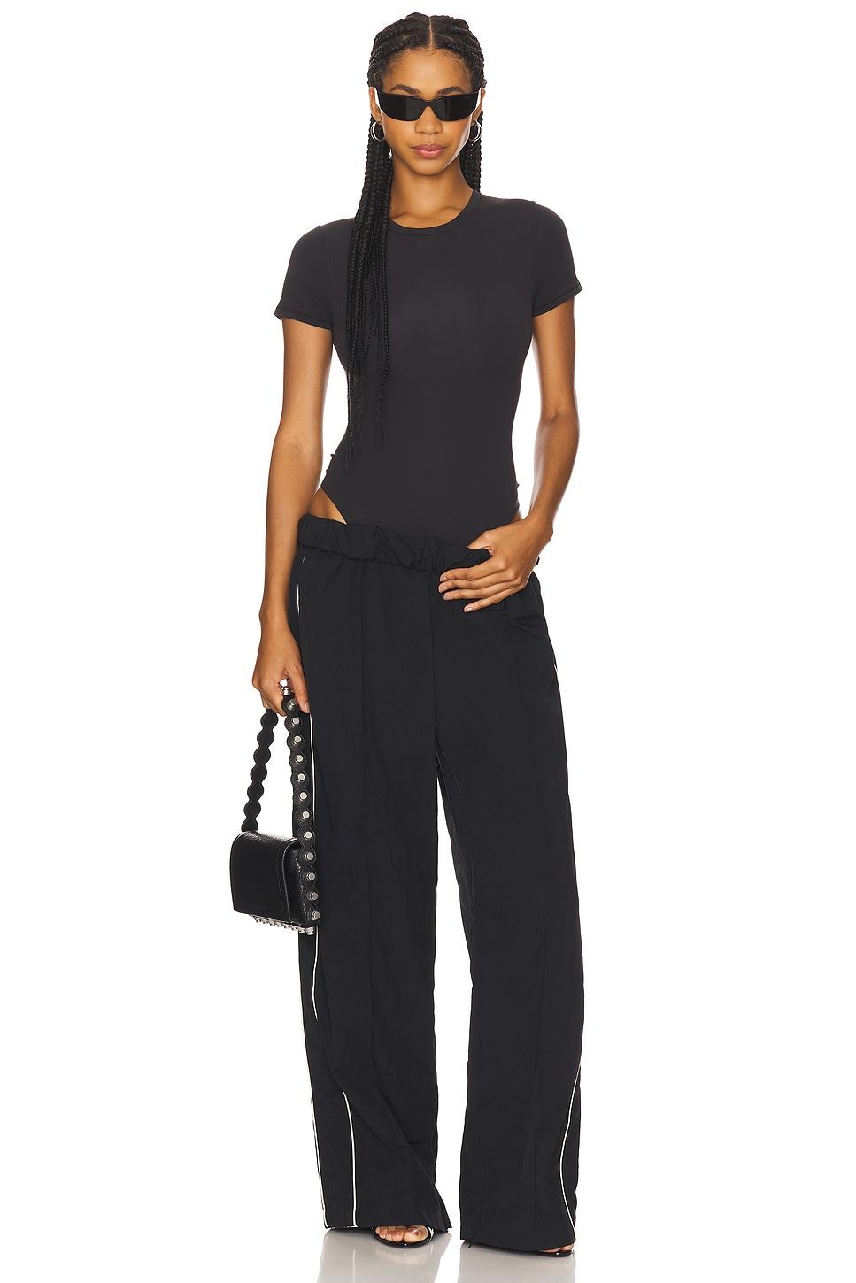 Fits Everybody T-Shirt Bodysuit SKIMS Product Image