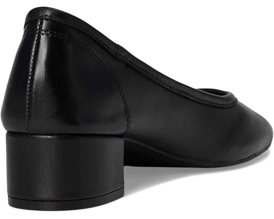 Dress Classic 35 Pump Product Image