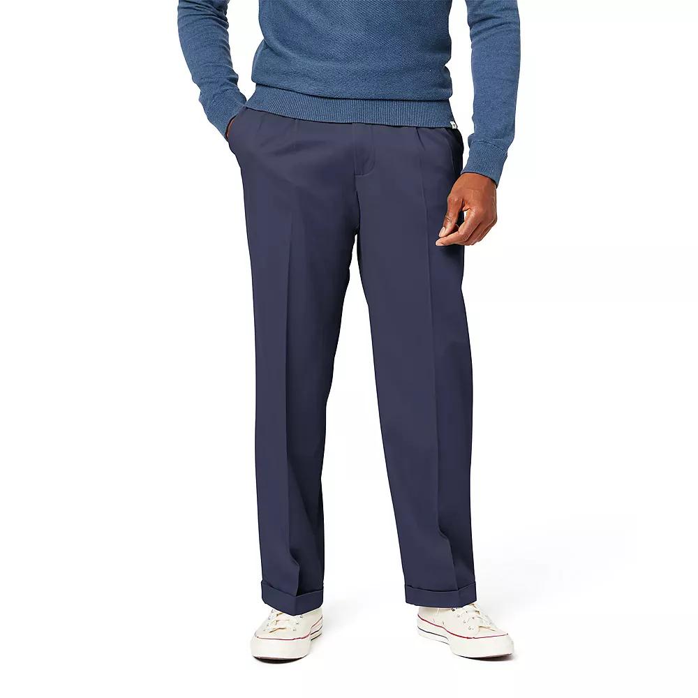 Men's Dockers® Relaxed Fit Comfort Stretch Pleated Cuffed Khaki Pants,  Product Image