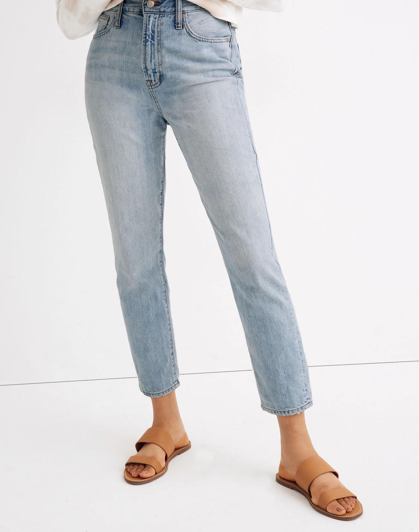 The Petite Curvy Perfect Vintage Jean in Fitzgerald Wash Product Image