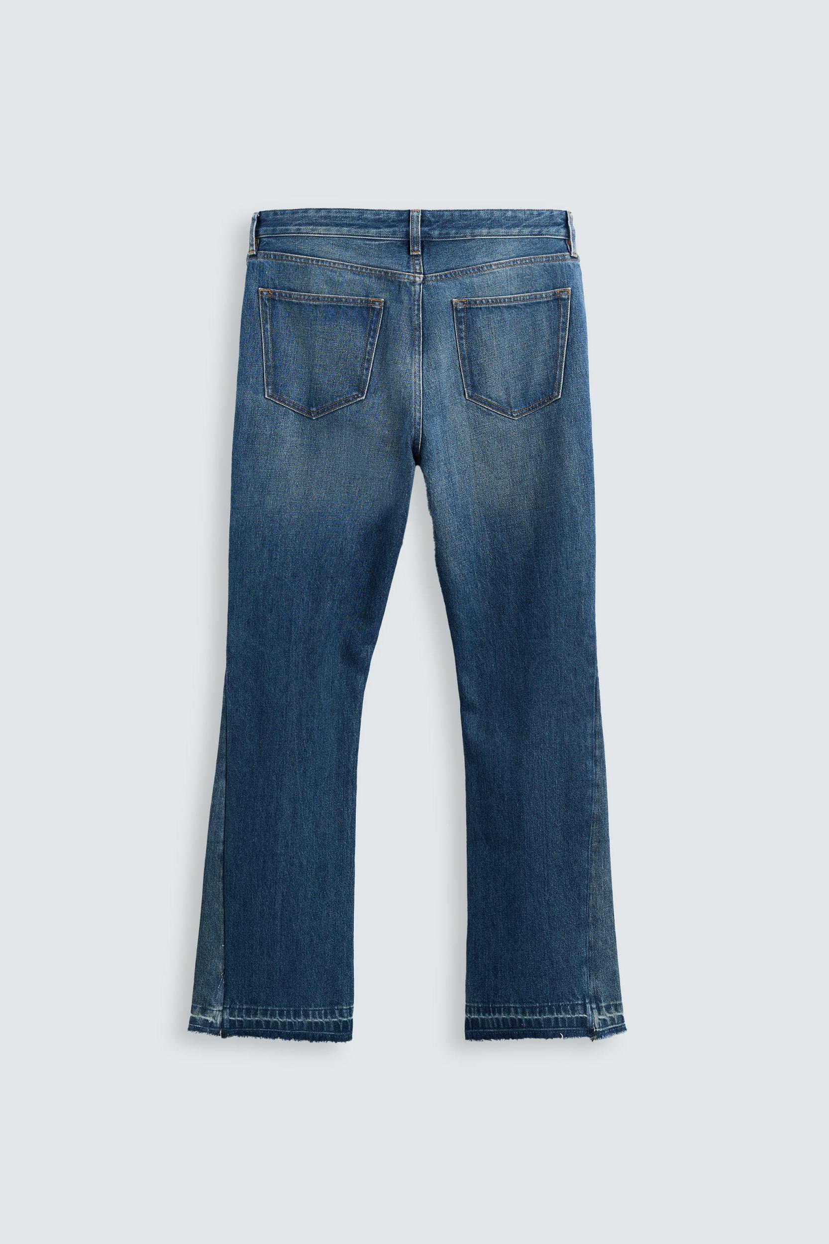 FLARE FIT JEANS Product Image