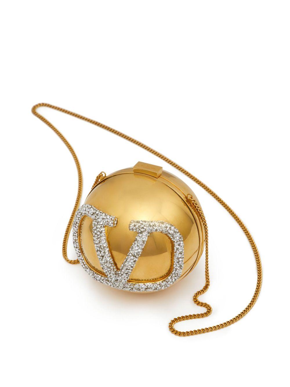 VLogo Signature clutch bag Product Image