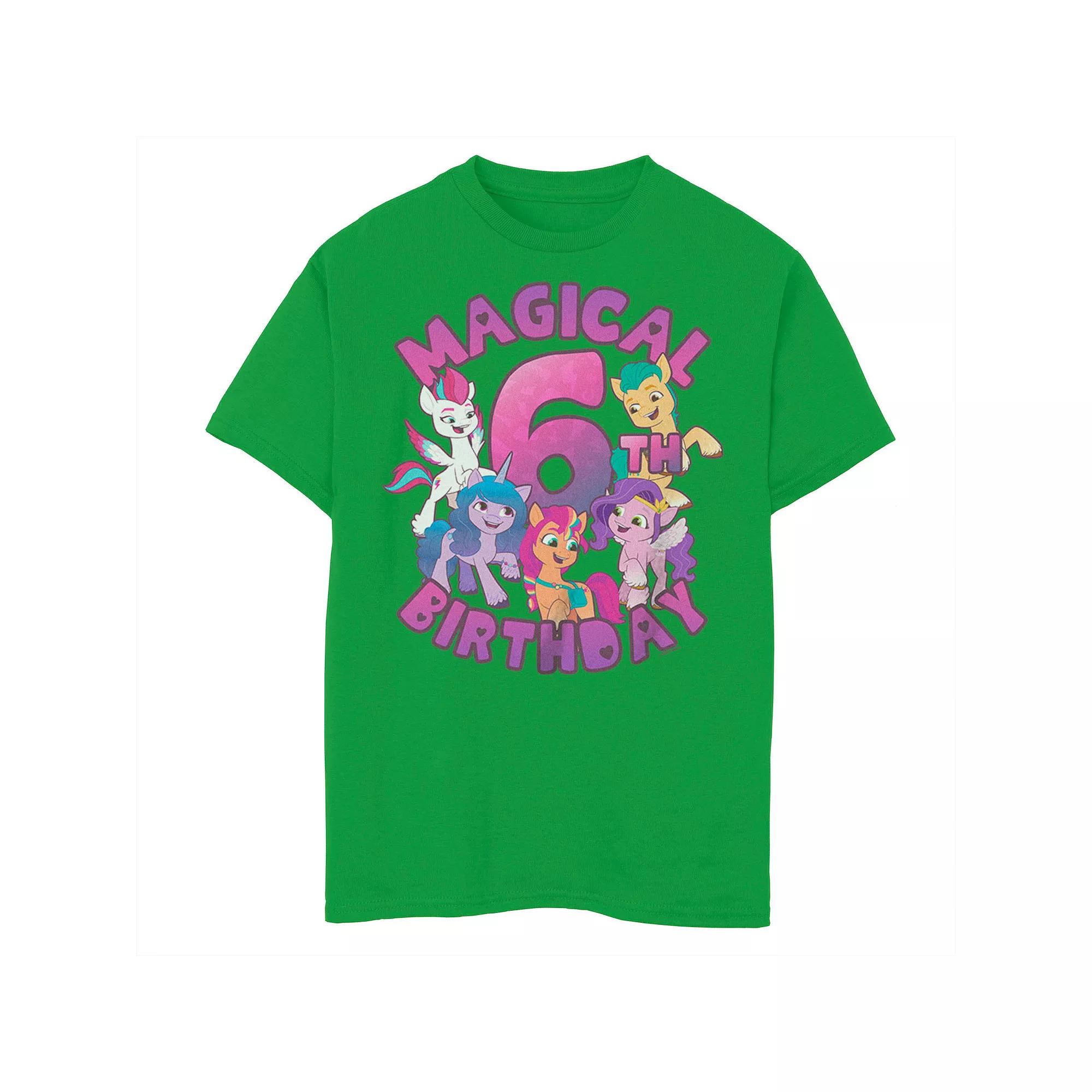 Boys 8-20 Cat Catching Presents Christmas Graphic Tee, Boy's,  Product Image