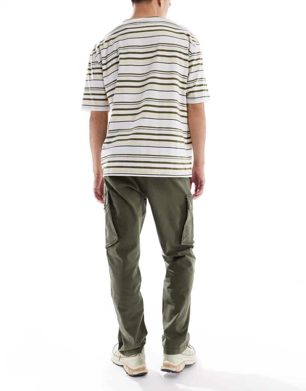 Levi's XX cargo tapered twill pants in mid green Product Image