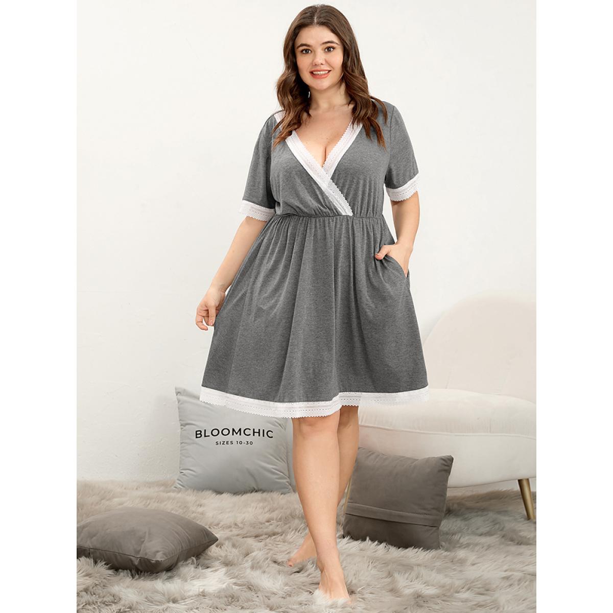 Plus Size Contrast Trim Lace Pocket Surplice Neck Night Dress Women Gray Elegant Plain Lace V-neck Pocket Loungewear BloomChic 28/5X Product Image