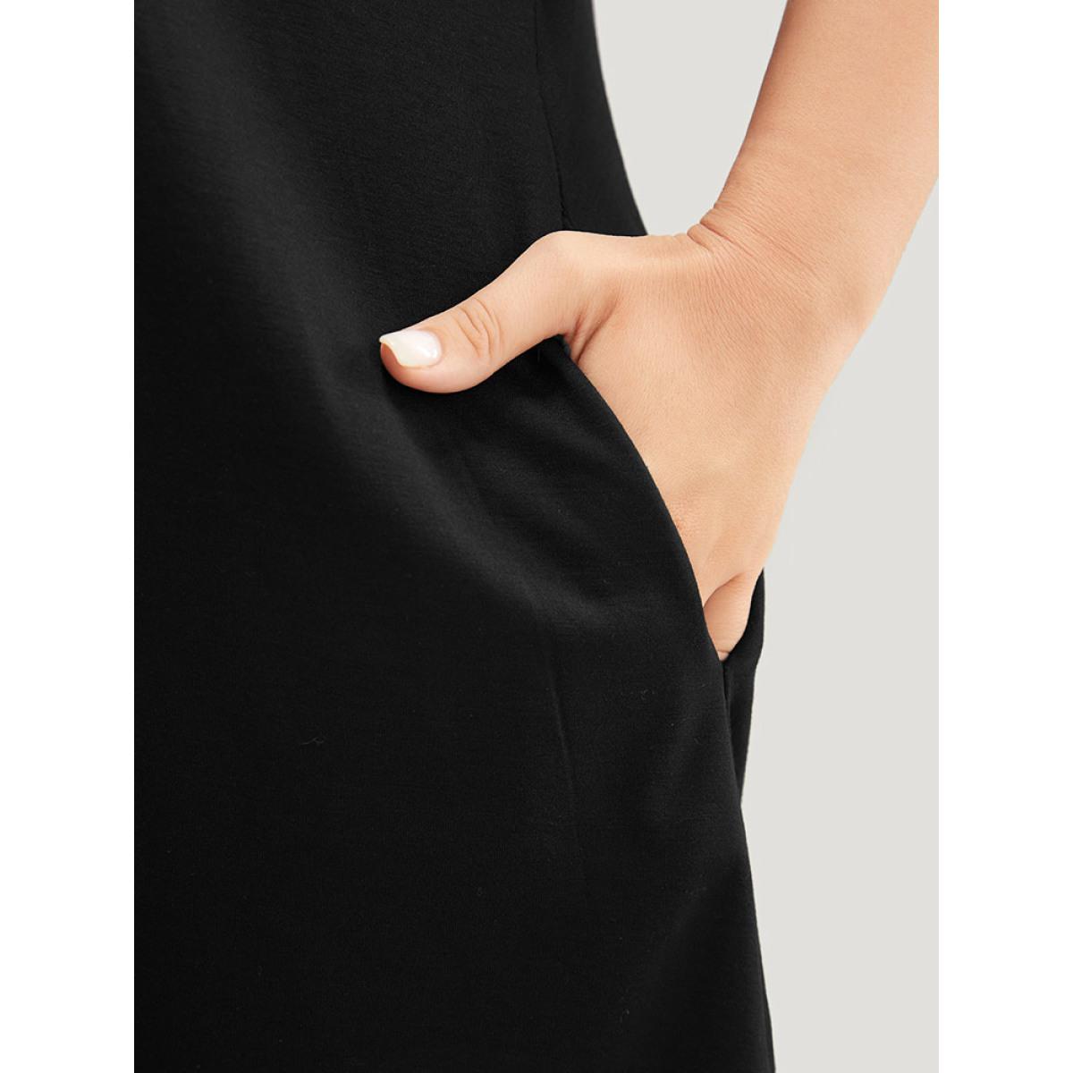 Plus Size Floral Raglan Sleeve Lace Trim Pocket Arc Hem Dress Black Women Casual Non V-neck Short sleeve Curvy Midi Dress BloomChic 14-16/1X Product Image