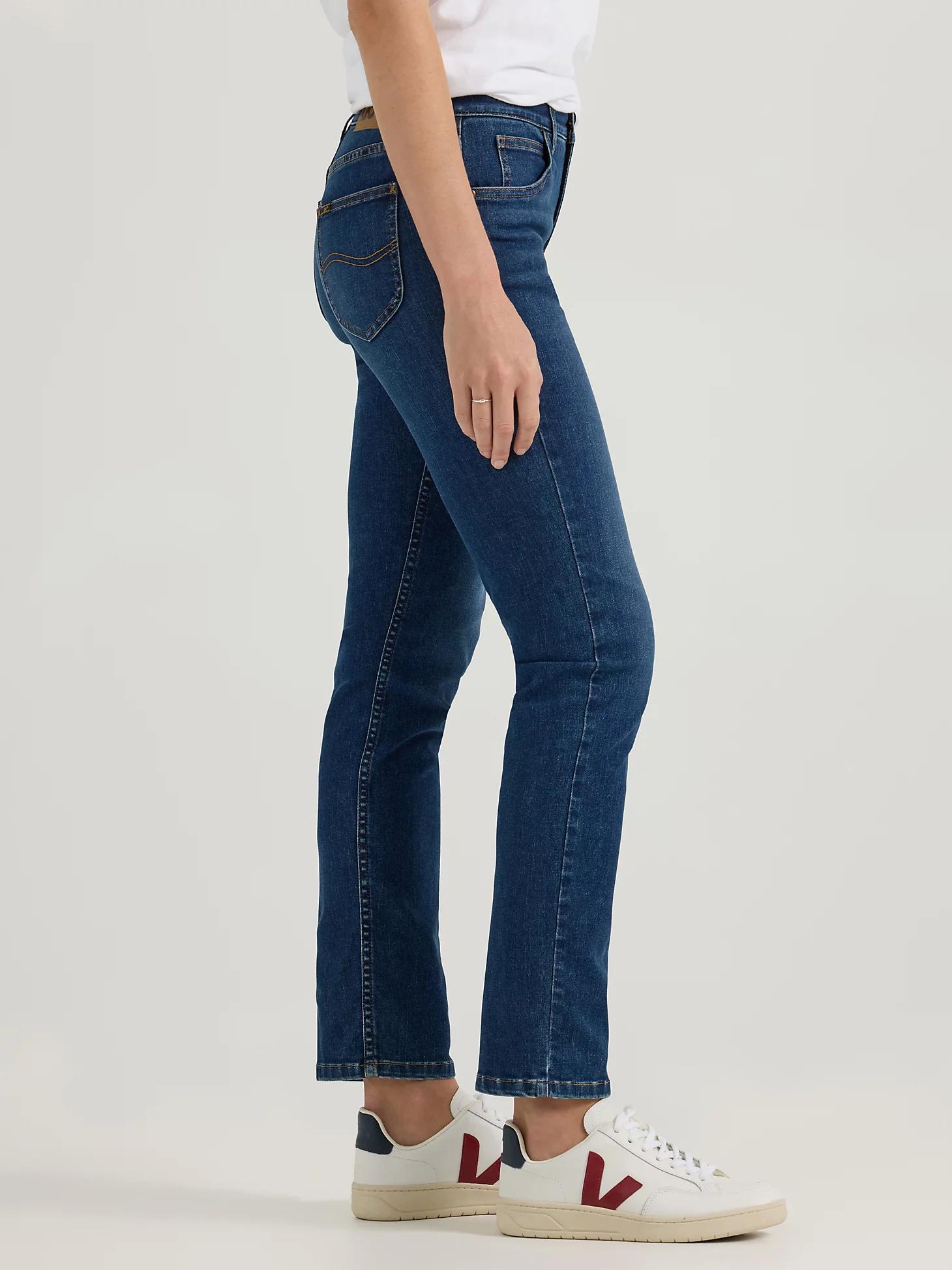 Women's Ultra Lux Comfort Flex Motion Slim Straight Jean with Ever Fit® | Women's Jeans | Lee® Product Image