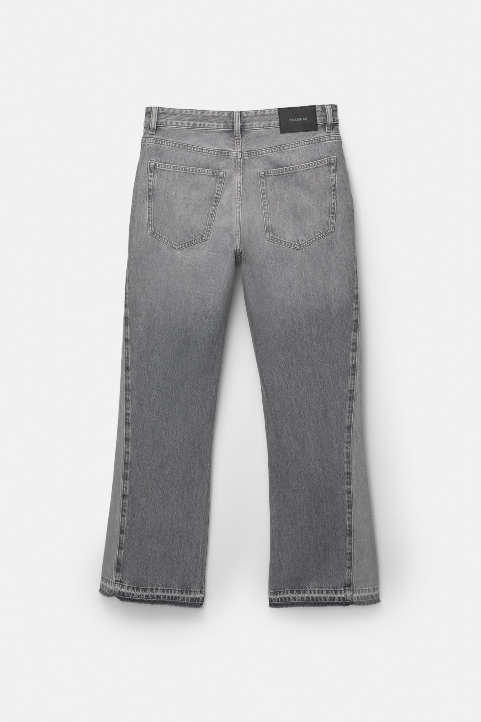 Loose flared jeans Product Image