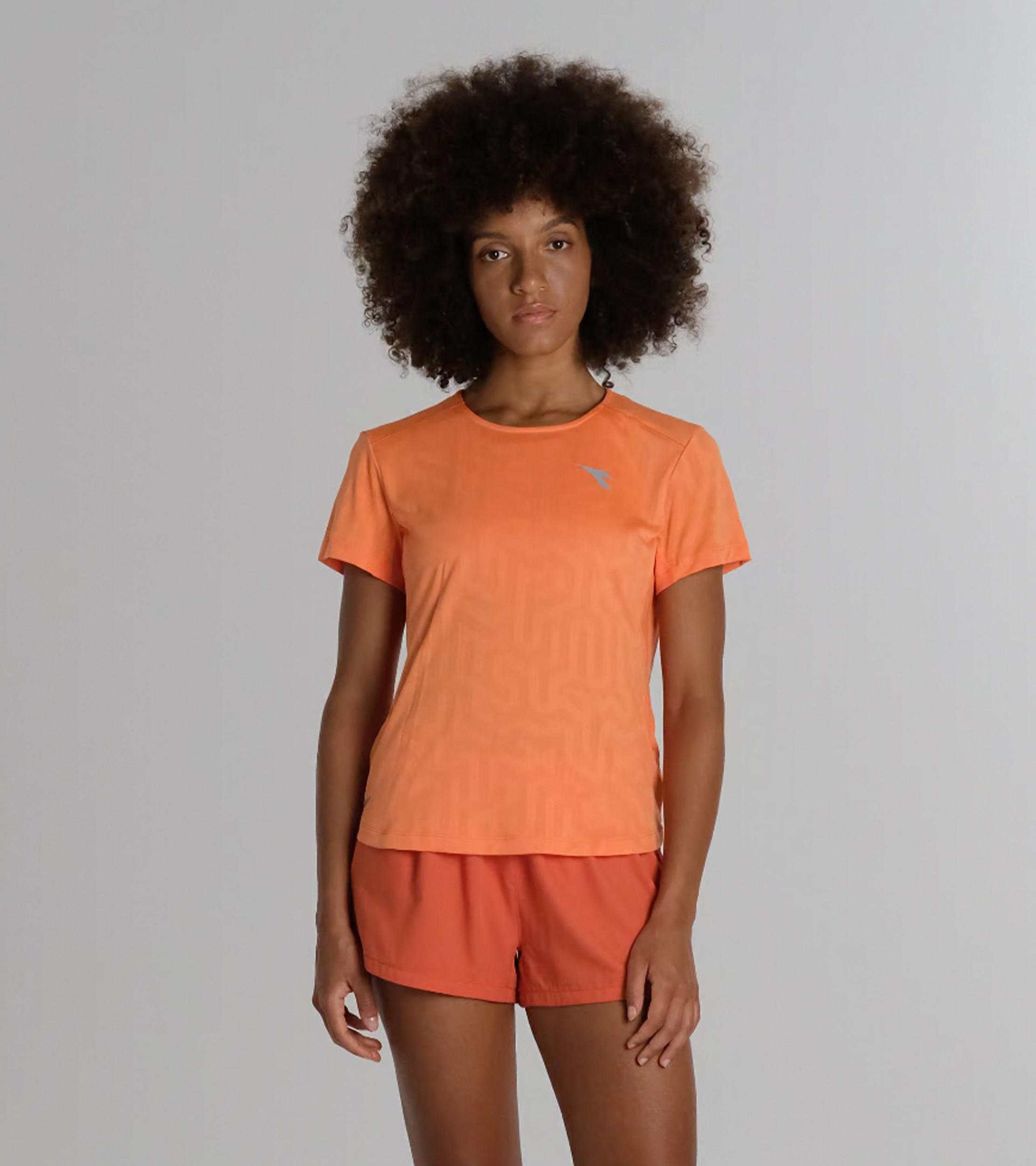 L. SUPER LIGHT SS T-SHIRT Product Image