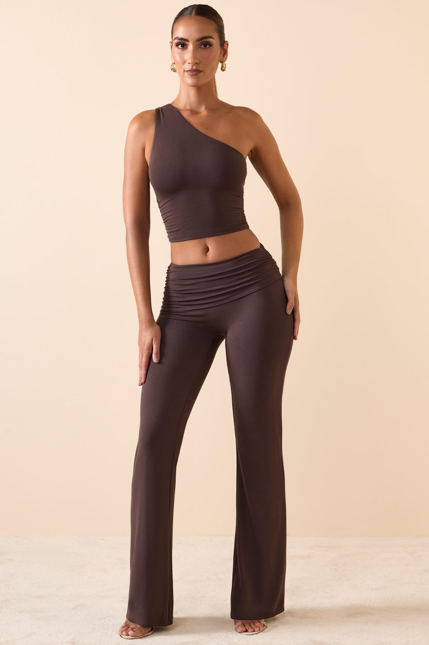Mid-Rise Straight-Leg Trousers in Chocolate Brown Product Image