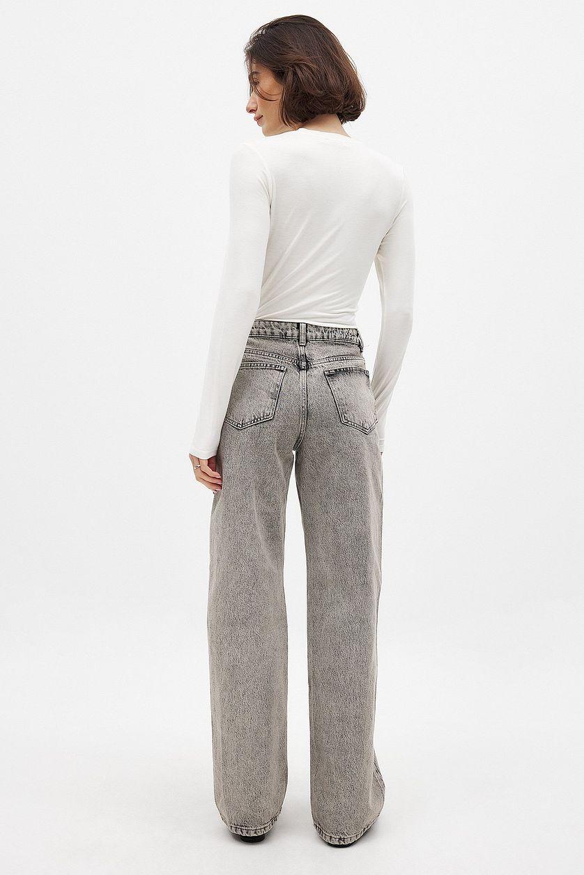 Straight Mid Waist Jeans Product Image