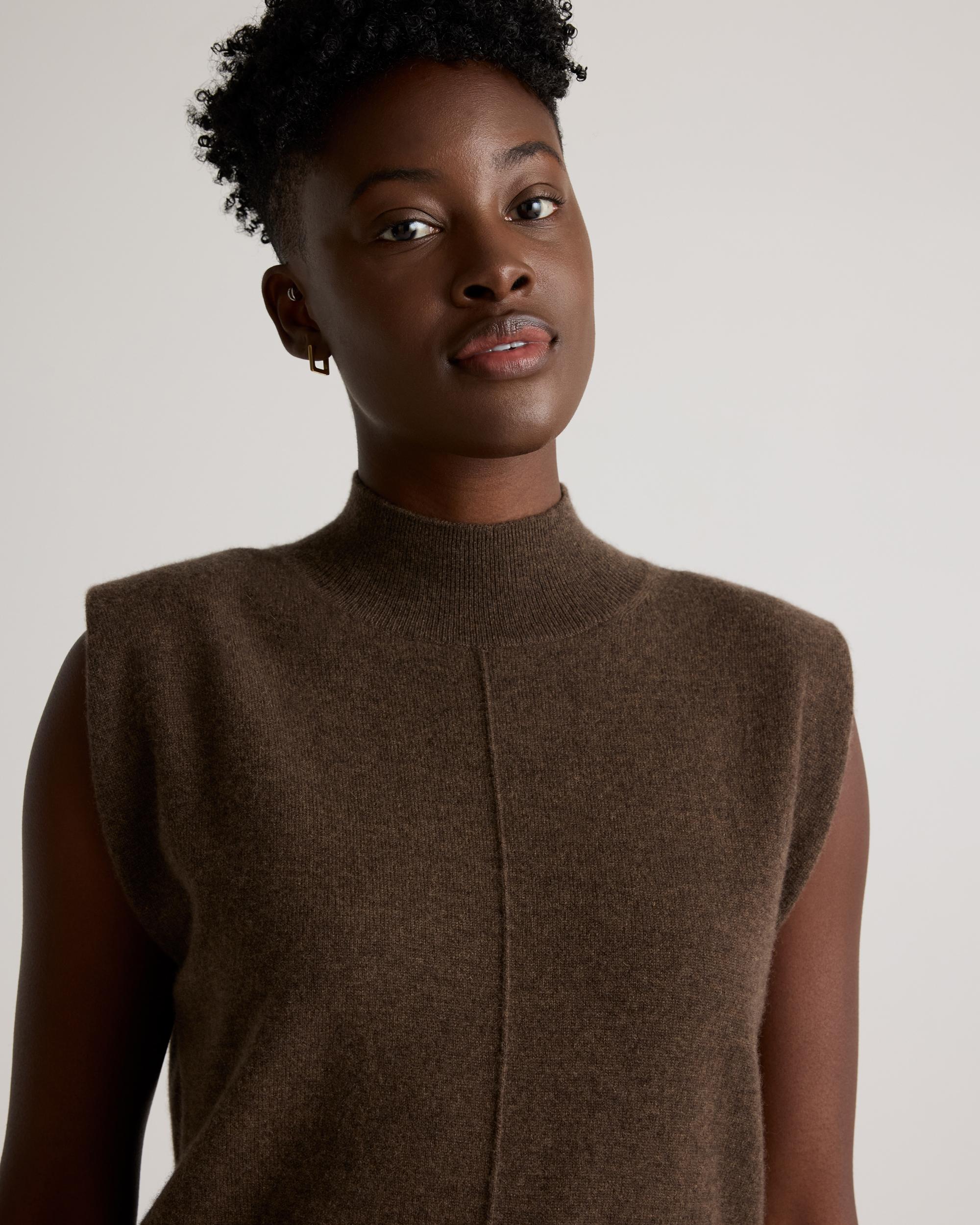 Quince | Women's Mongolian Cashmere Padded-Shoulder Sweater Tank Top Size XL Product Image