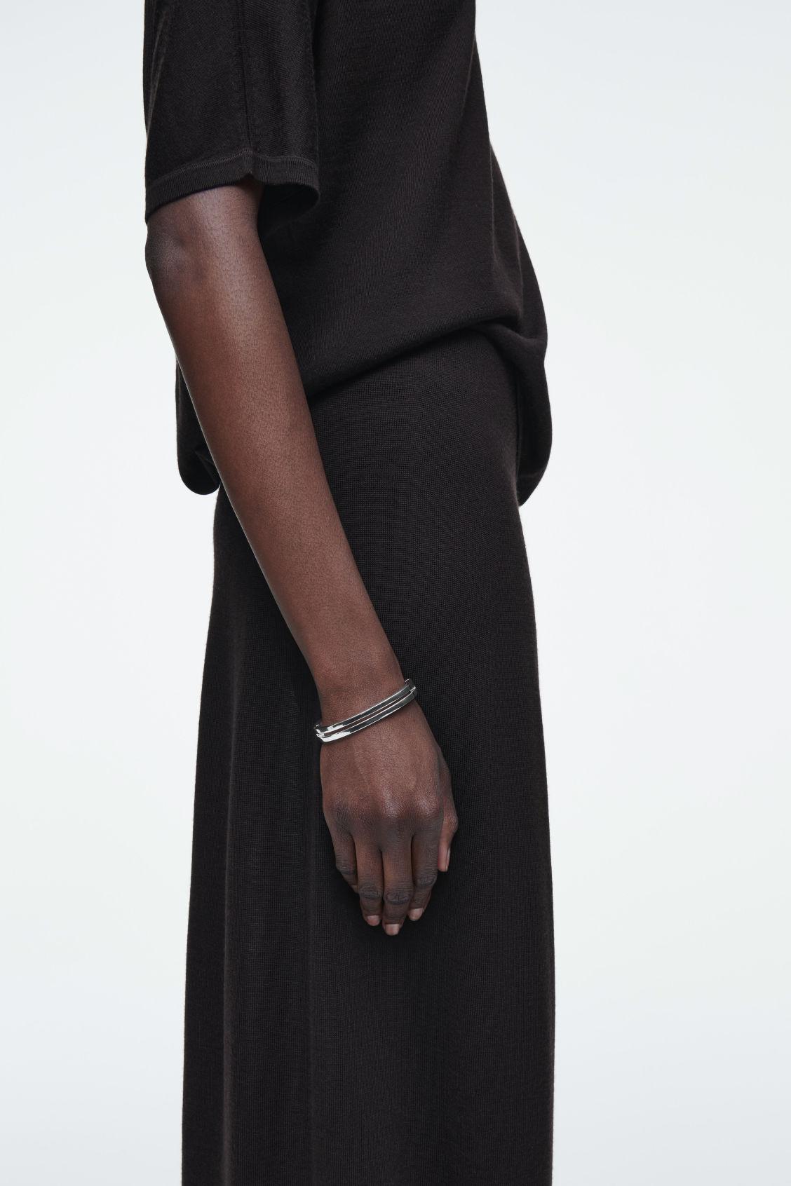 STACKED BANGLE Product Image