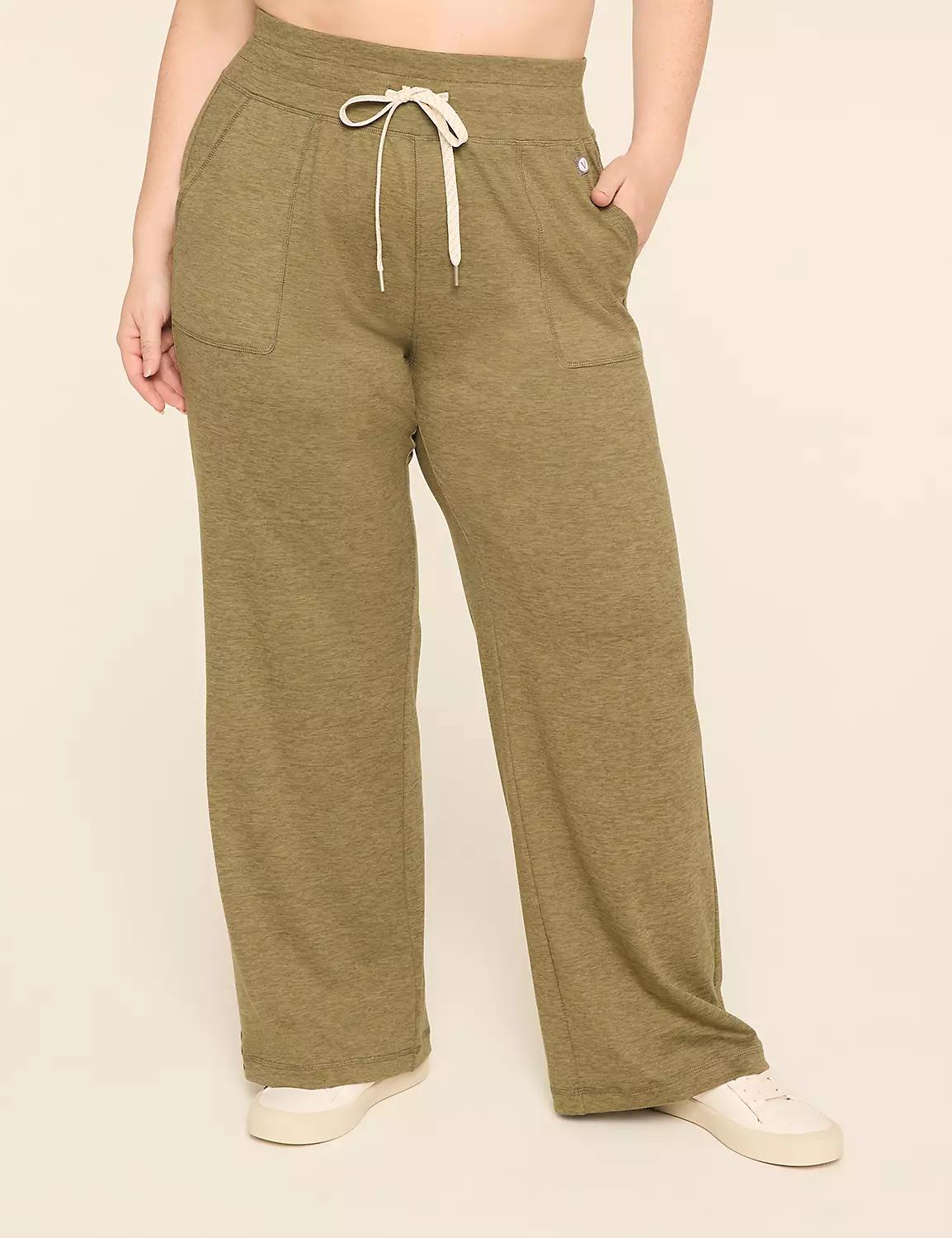 LIVI Soft Relaxed Straight Pant Product Image