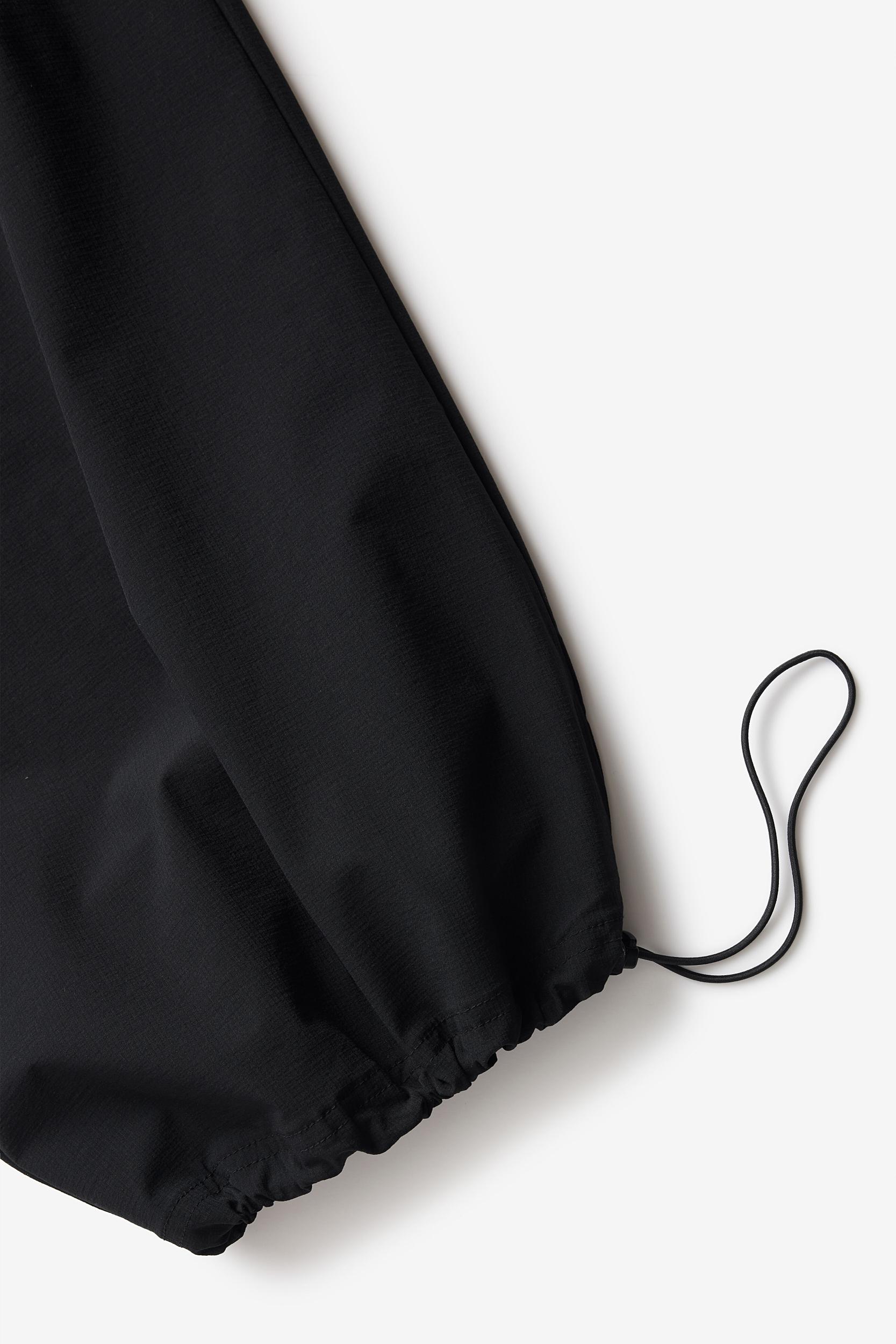 Trail Cargo Pant Product Image