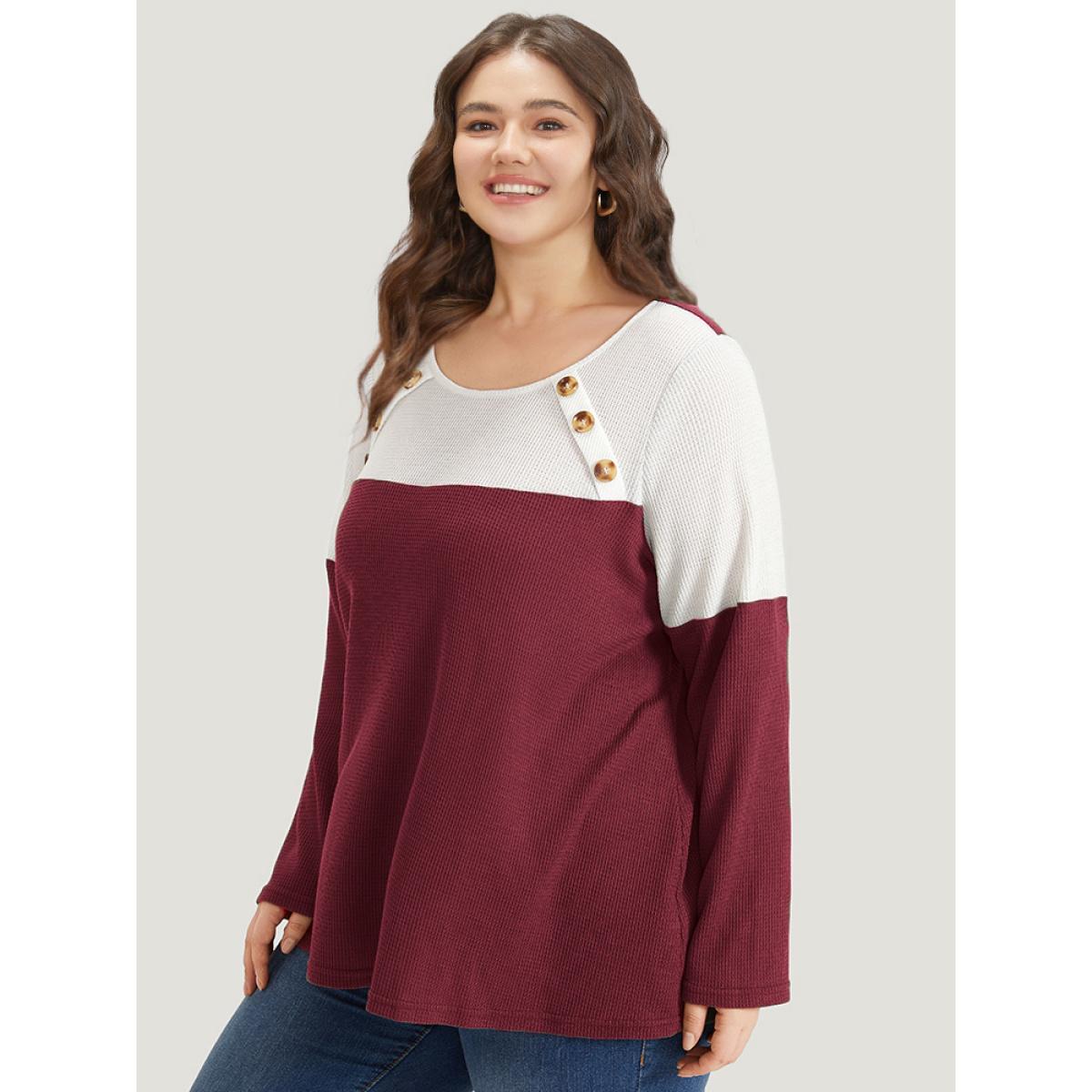 Plus Size Colorblock Contrast Button Detail Crew Neck T-shirt Gray Women Casual Contrast Plain Round Neck Dailywear T-shirts BloomChic 10/M Product Image