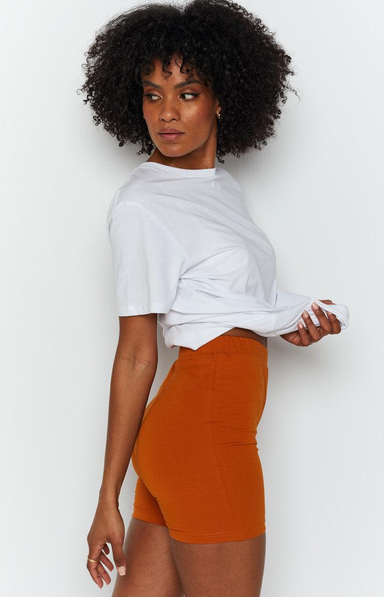 Wellness Shorts Tan Product Image