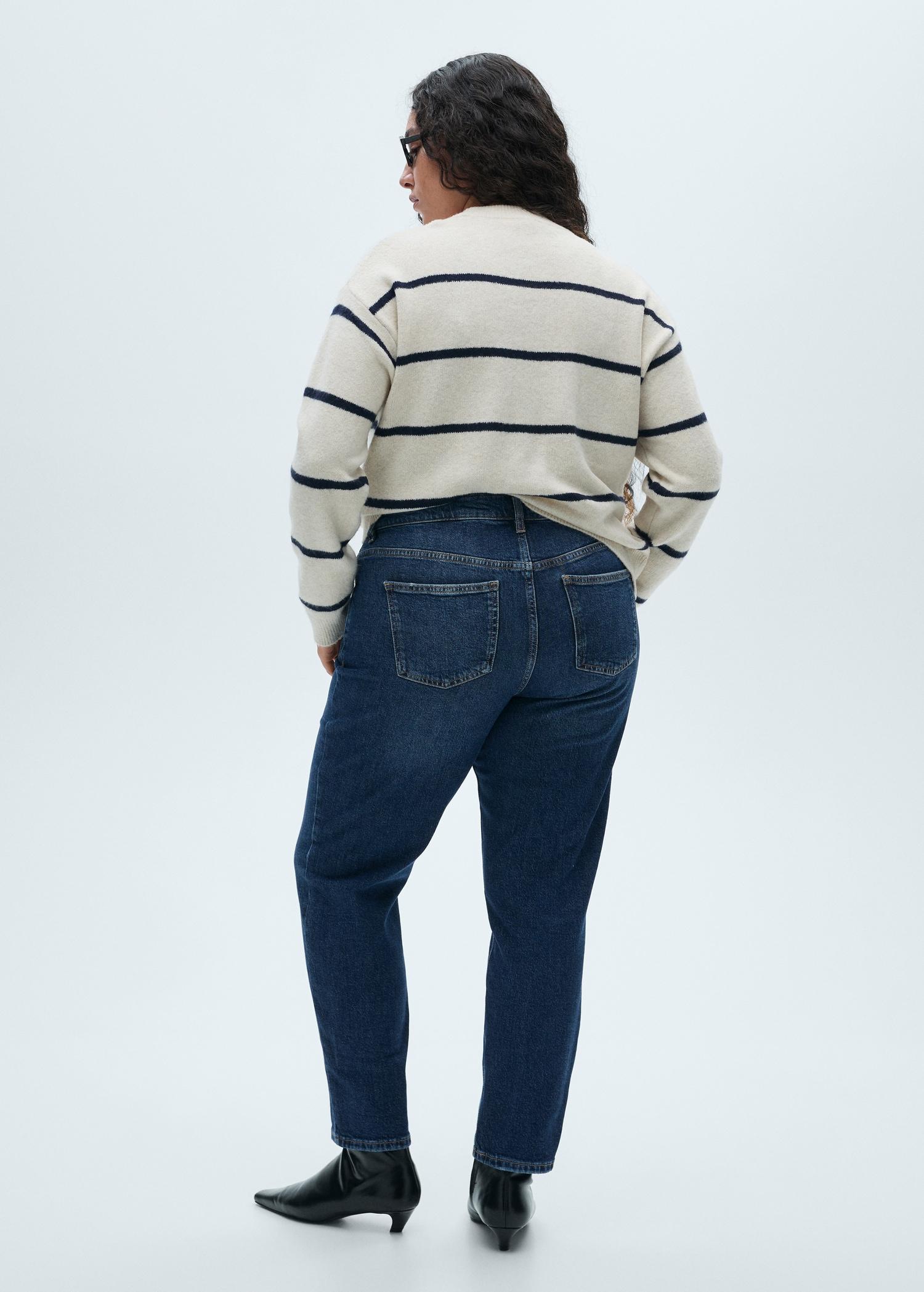 Newmom comfort high-rise jeans - Women | MANGO USA Product Image