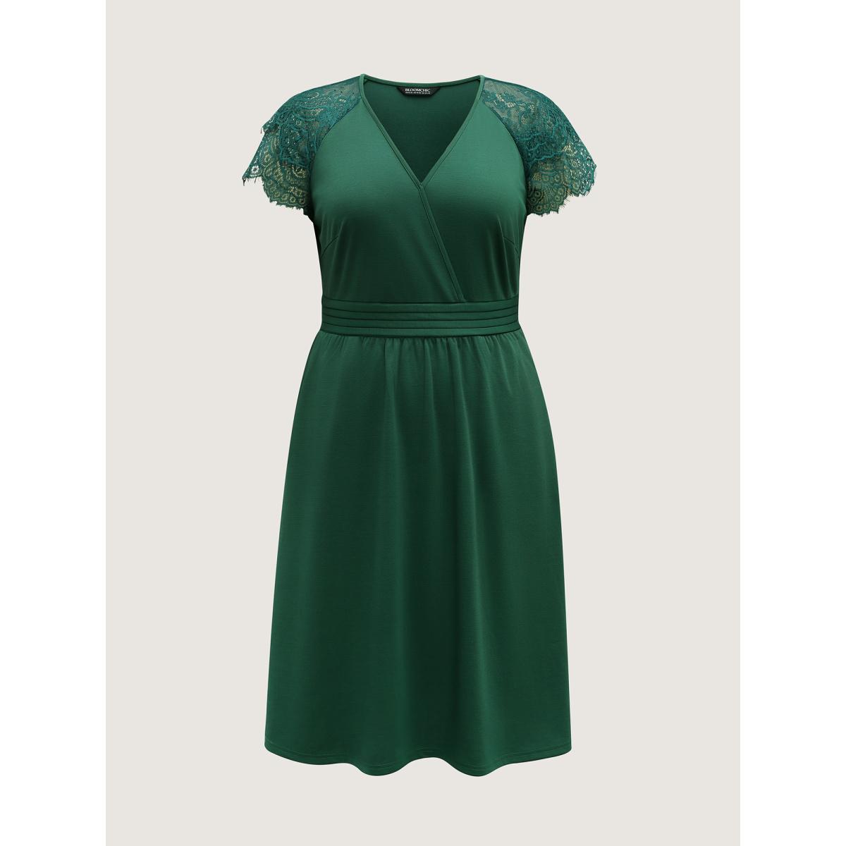 Plus Size Layered Lace Sleeve Cinched-Waist Midi Dress Truegreen Women V-neck Cap Sleeve Curvy BloomChic 28/5X Product Image