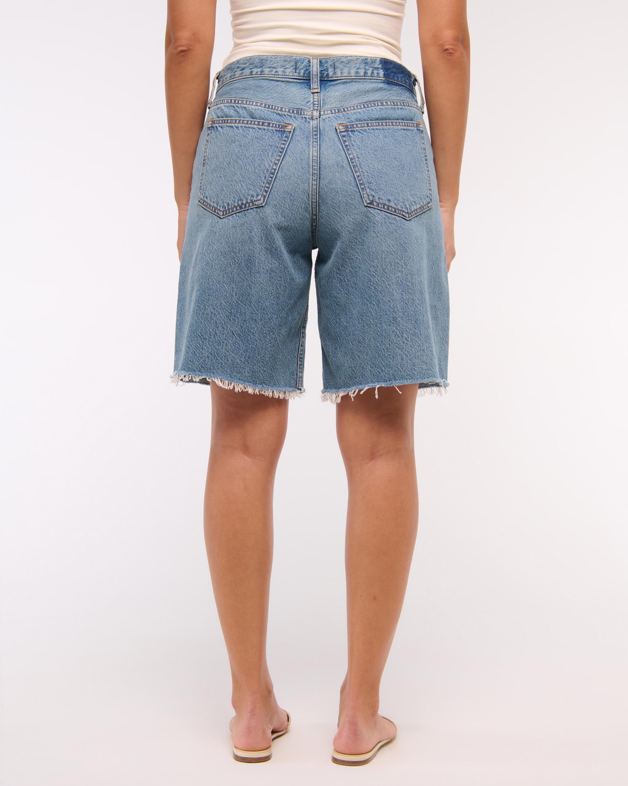 Curve Love Mid Rise Jort Product Image