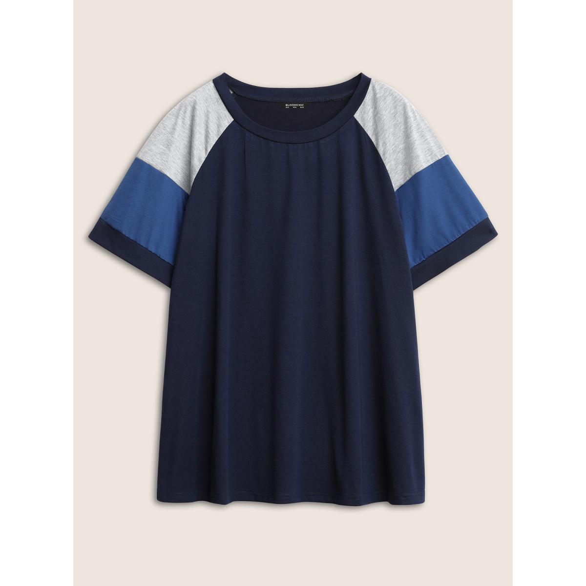 Plus Size Colorblock Contrast Crew Neck Raglan Sleeve T-shirt Indigo Women Leisure Contrast Colorblock Casual T-shirts BloomChic 10/M Product Image