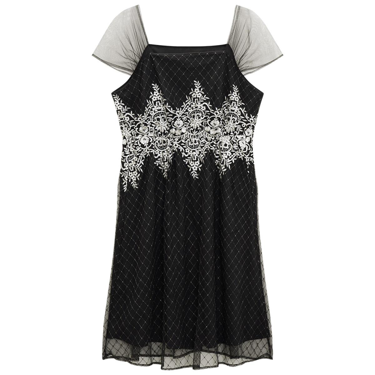 Plus Size Embroidered Pocket Mesh Patchwork Tank Dress Black Women Glamour Texture Square Neck Sleeveless Curvy Midi Dress BloomChic 30/6X Product Image