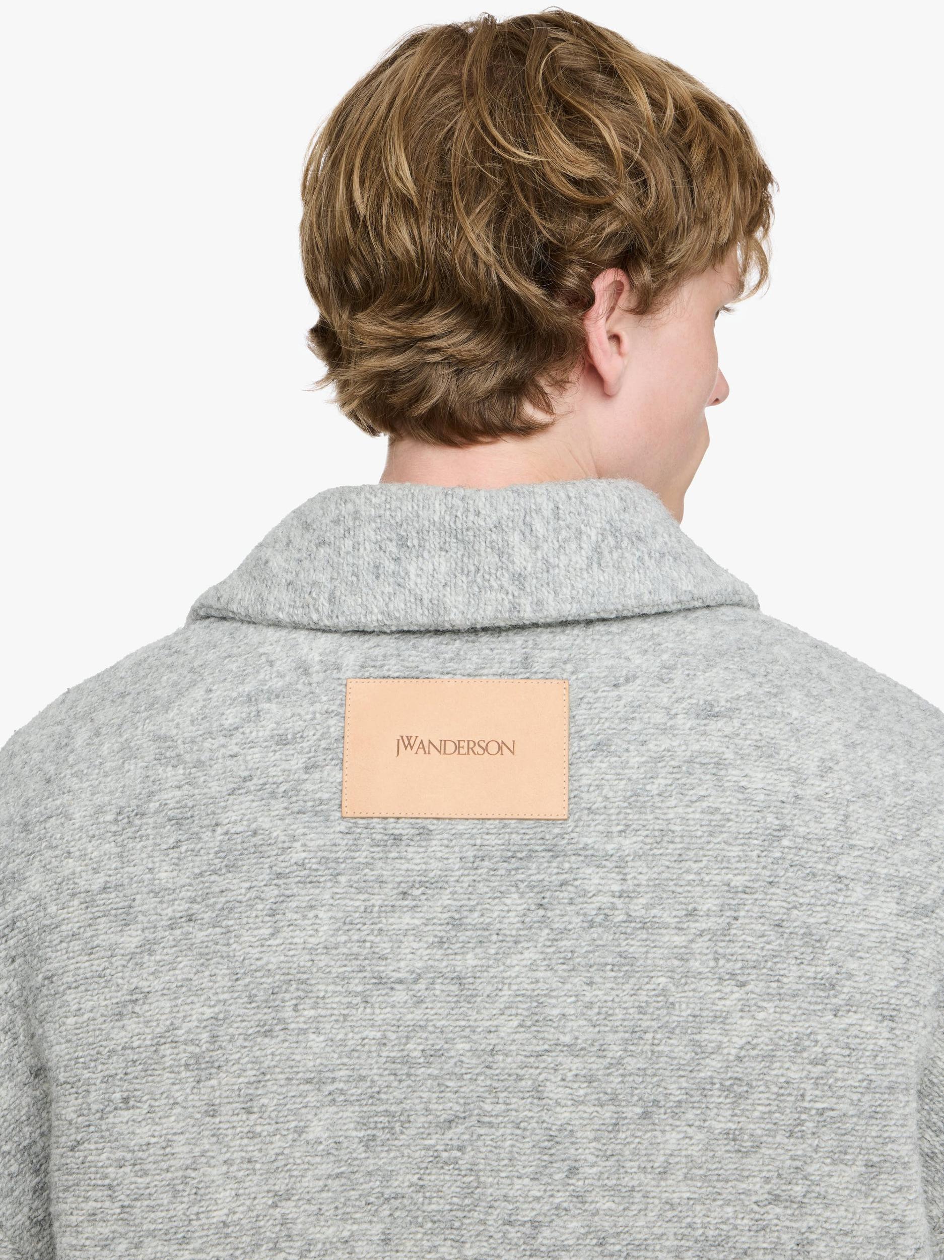 CONTRAST TRIM CASUAL JACKET Product Image