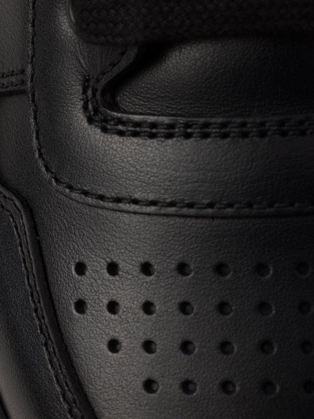 leather sneakers Product Image