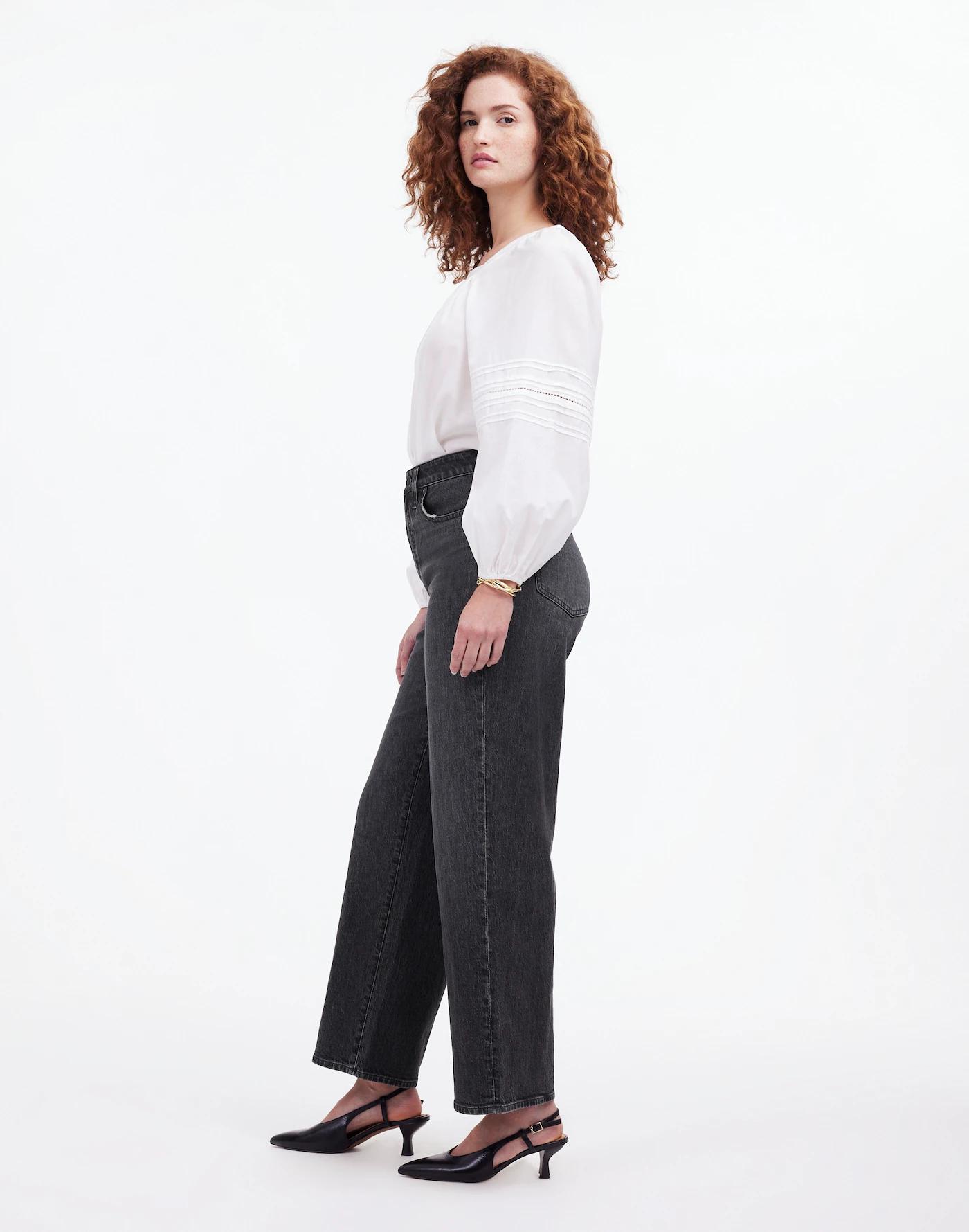 The Petite Curvy Perfect Vintage Wide-Leg Crop Jean Product Image