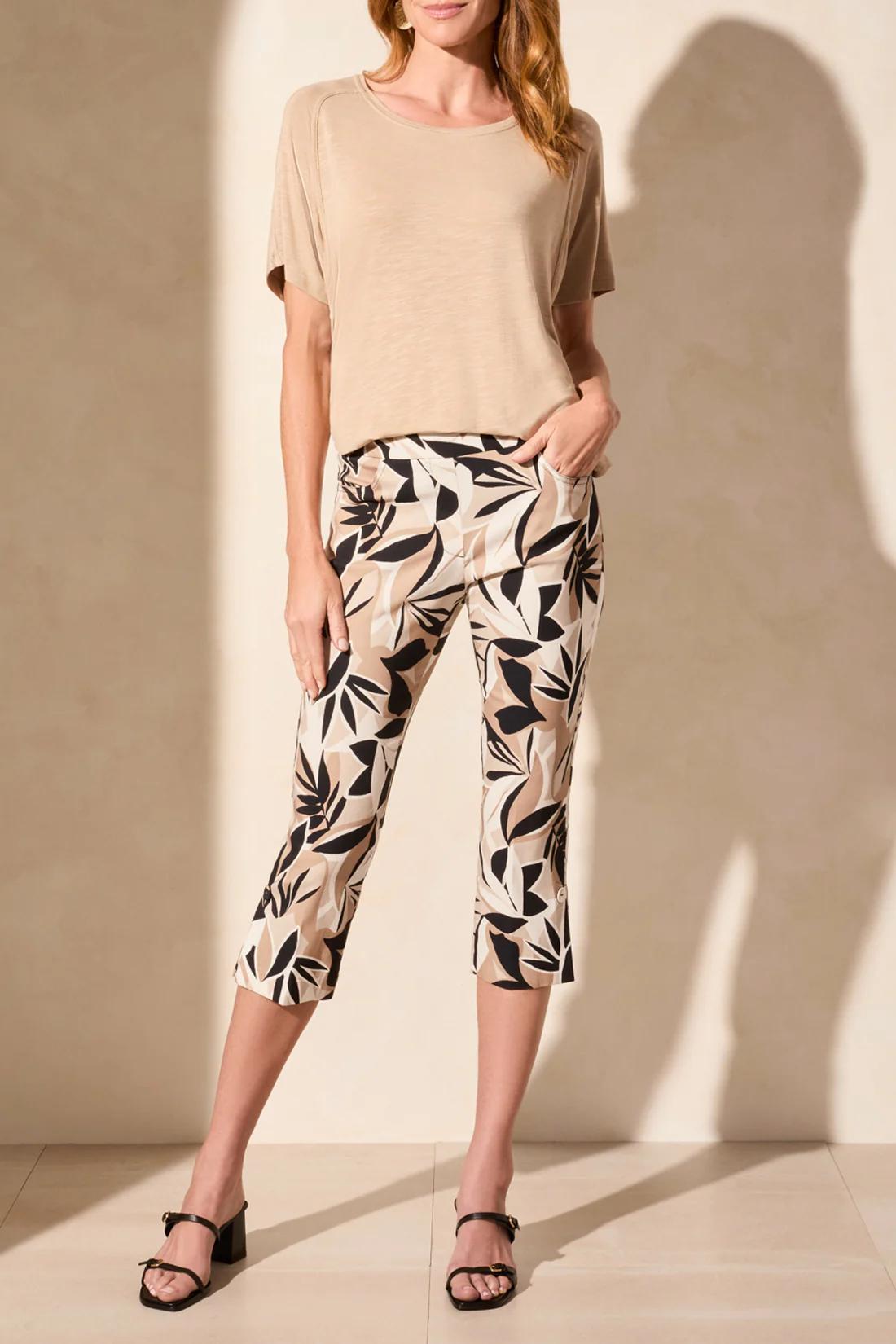 Pull On Capri W/Self Button Vent Product Image