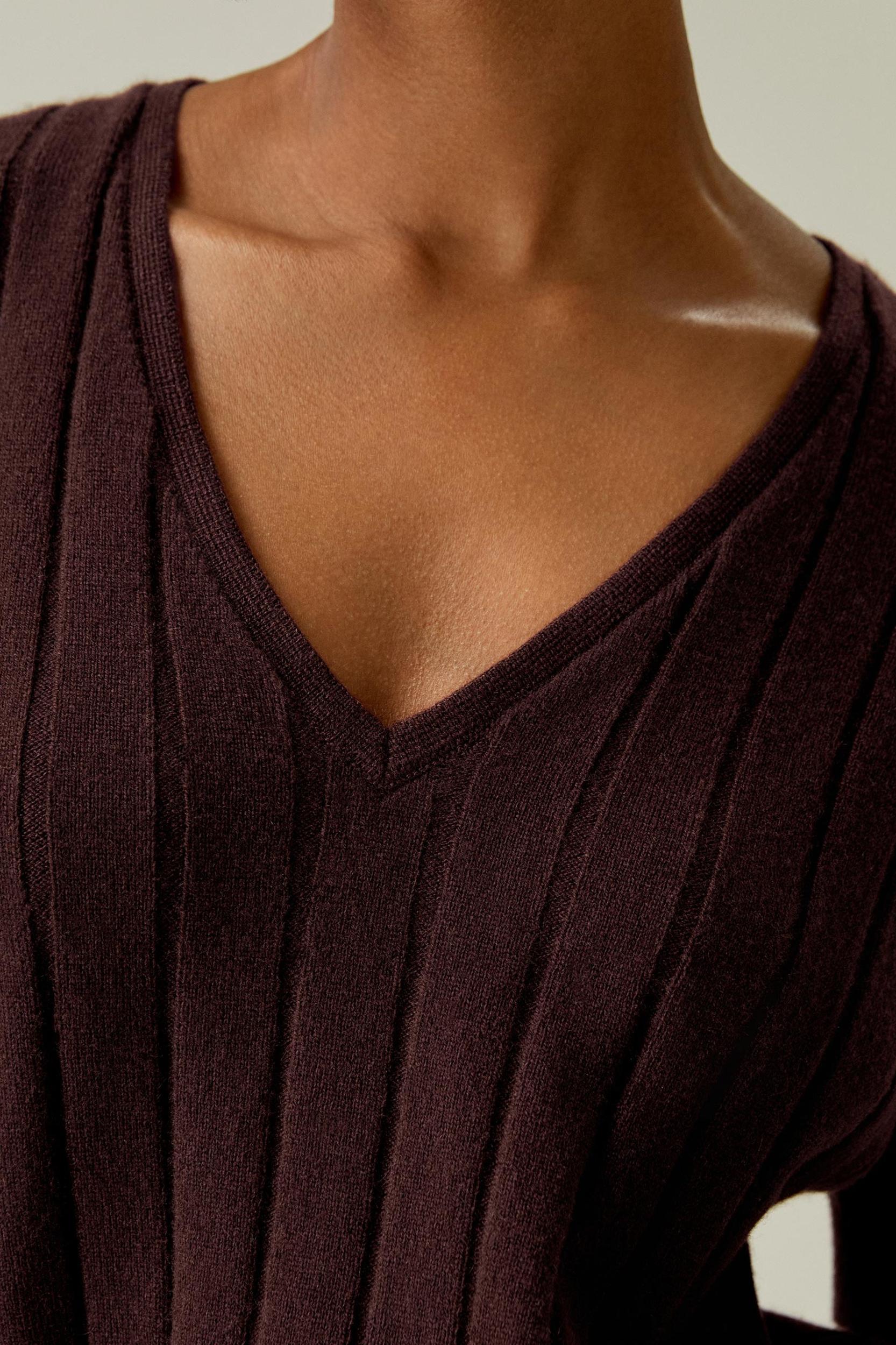 LILYSILK Womens Cashmere Sweater - Medium Gray Pure Cashmere - Comfortable V-Neck Top M Product Image