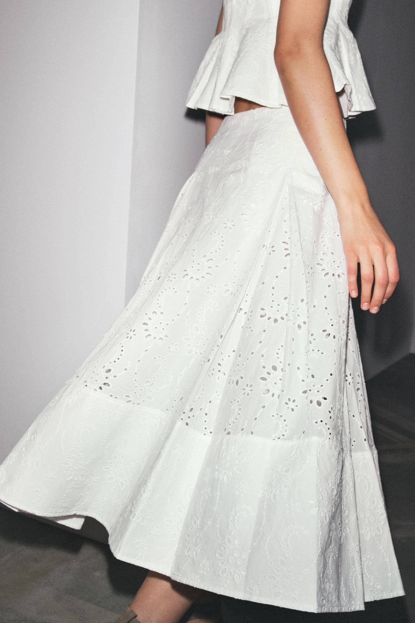 ZW COLLECTION EMBROIDERED CAPE SKIRT Product Image