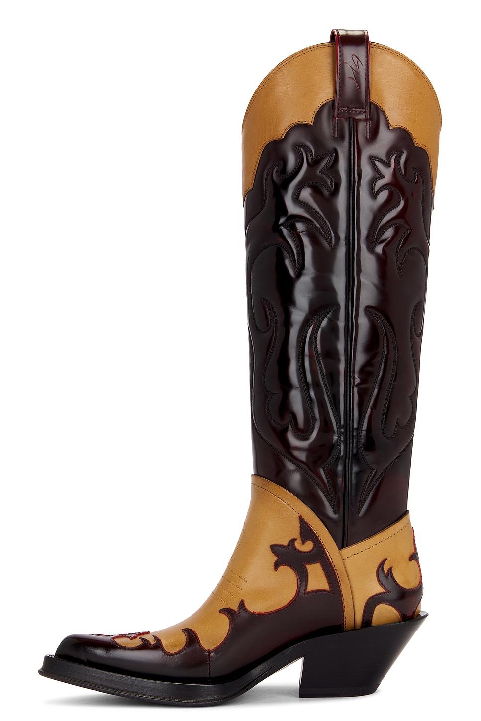 Capitana Boot Product Image